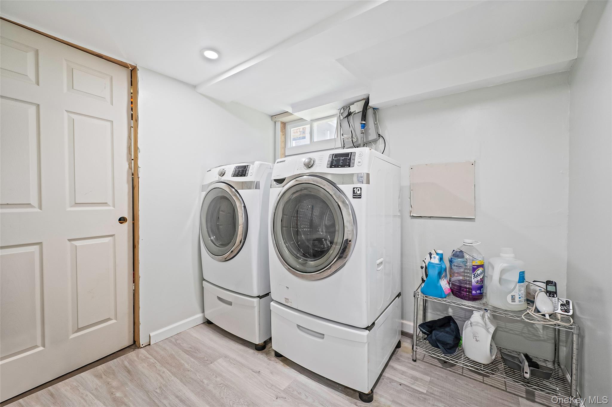 Single Family Forks Suffolk County, NY 11706, MLS-914938-29