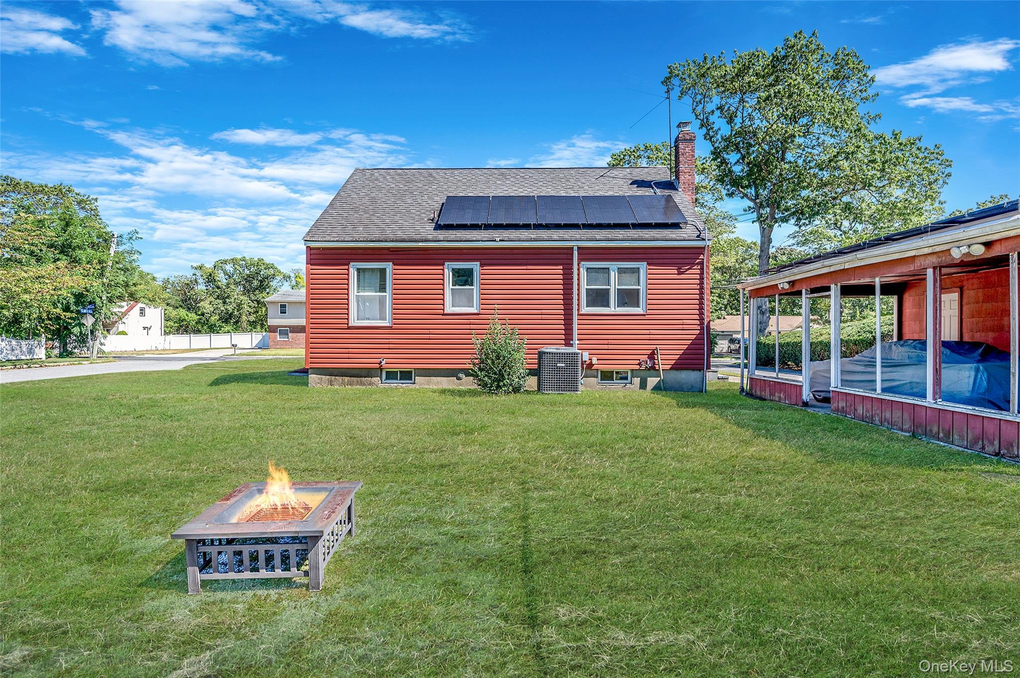 Single Family Forks Suffolk County, NY 11706, MLS-914938-32