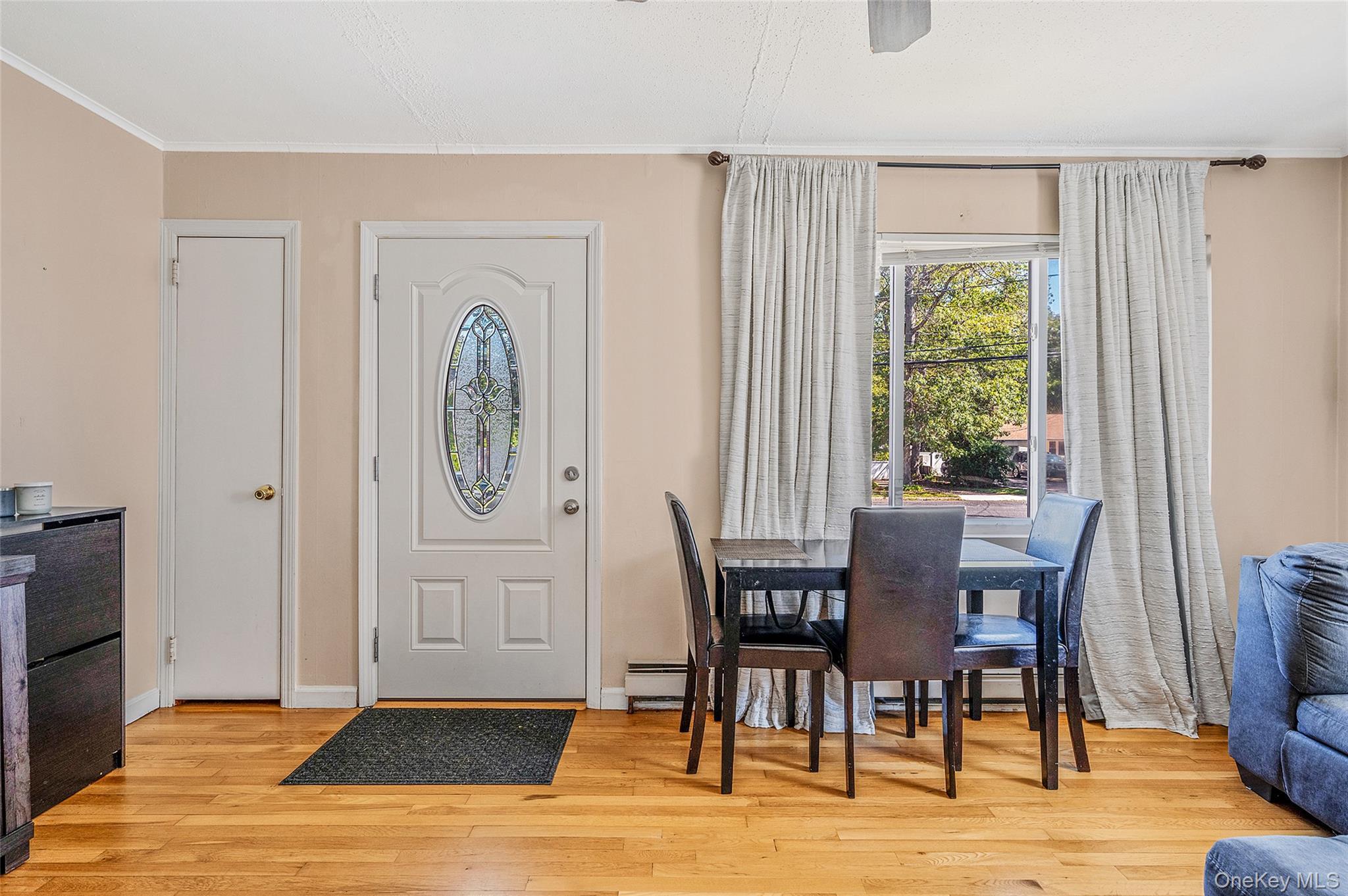 Single Family Forks Suffolk County, NY 11706, MLS-914938-9