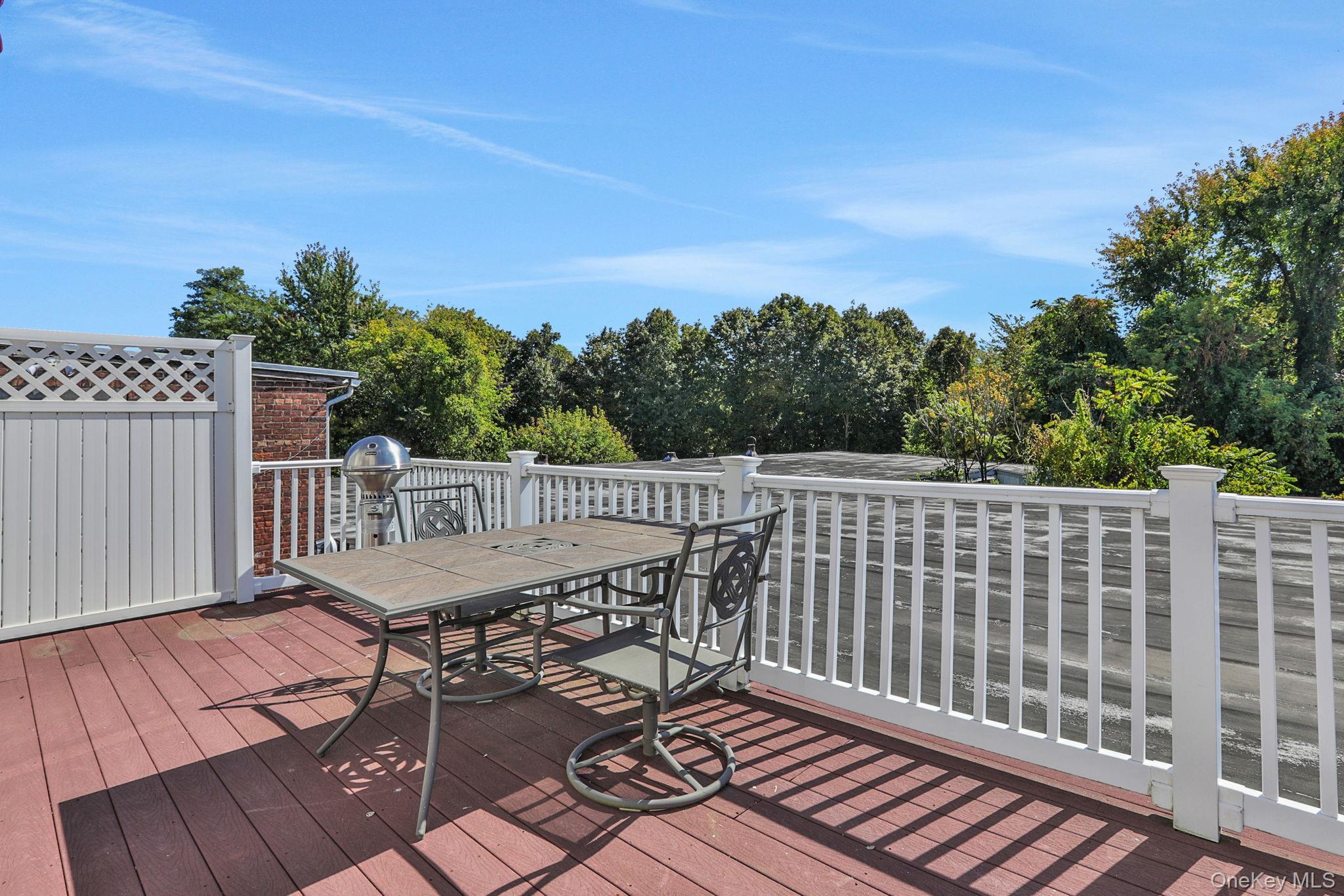 Single Family Greenkill Ulster County, NY 12401, MLS-914947-15