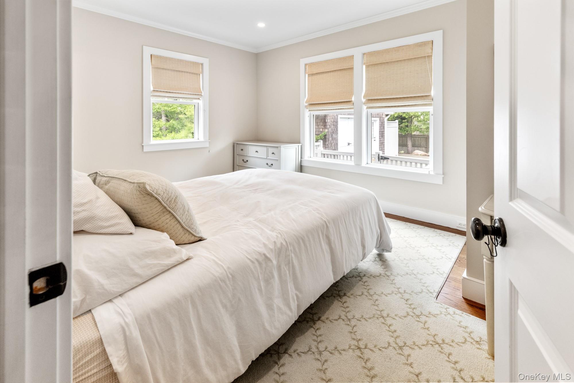 Single Family Ridge Suffolk County, NY 11946, MLS-914958-11