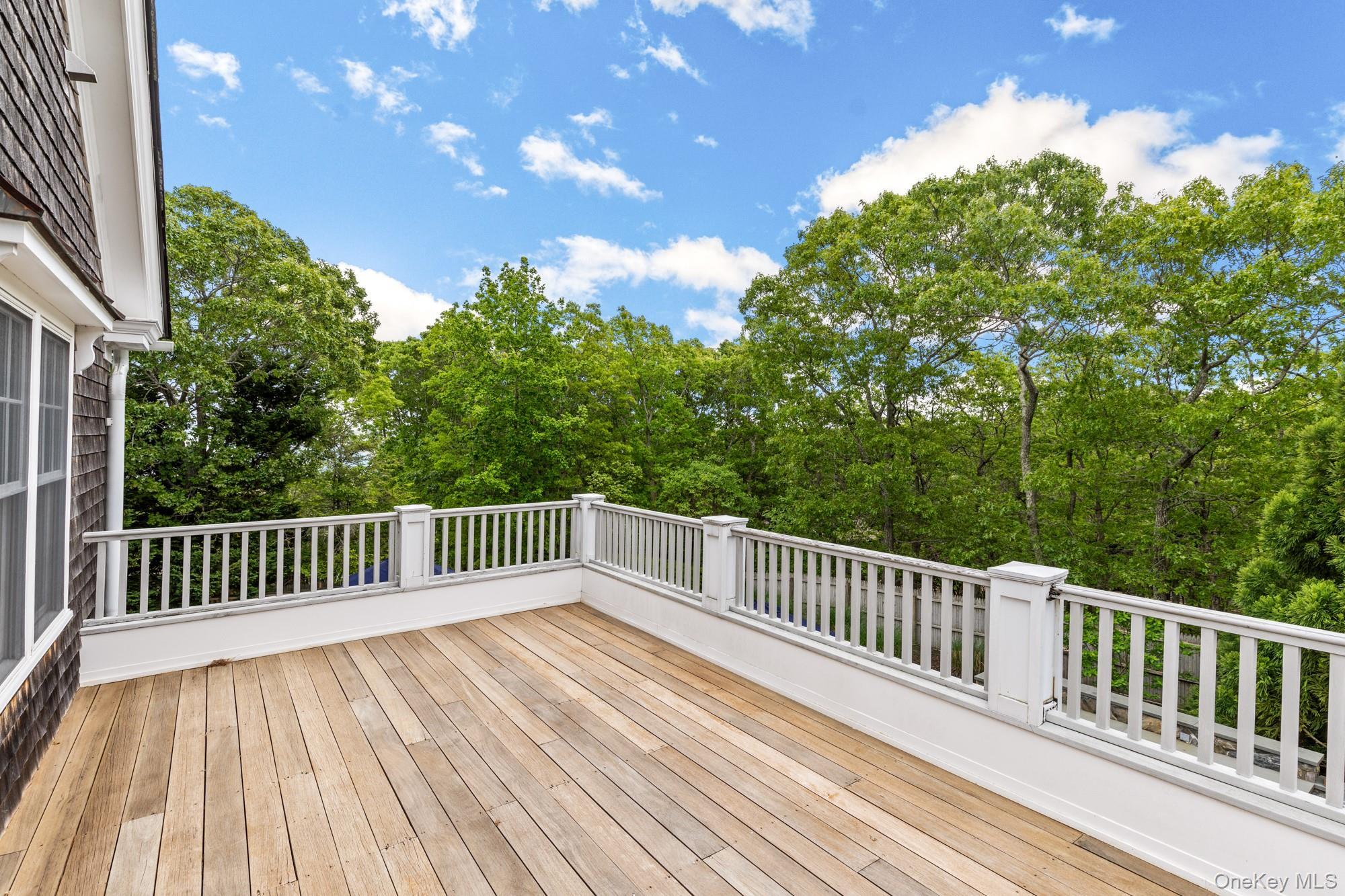 Single Family Ridge Suffolk County, NY 11946, MLS-914958-16