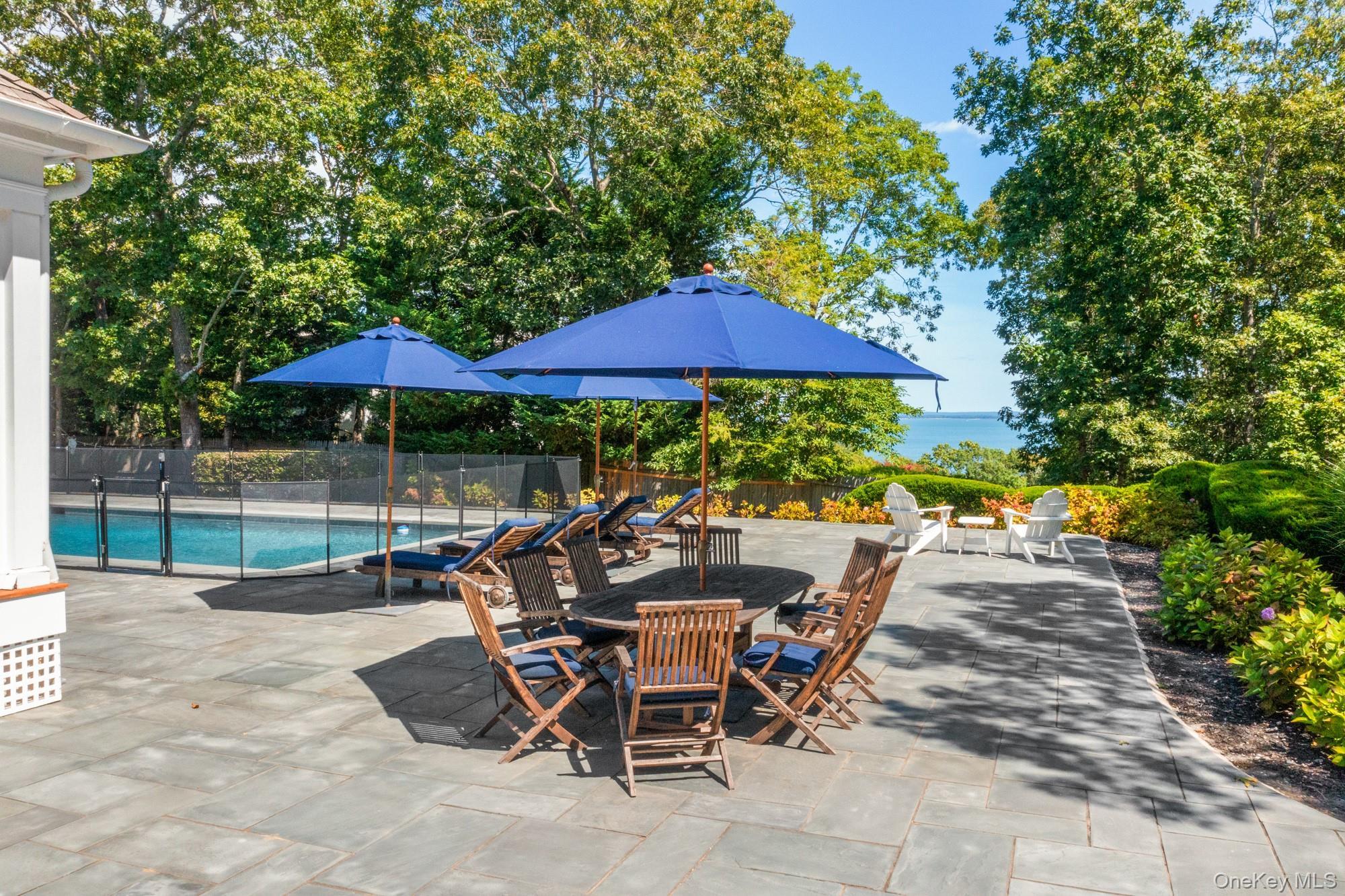 Single Family Ridge Suffolk County, NY 11946, MLS-914958-22