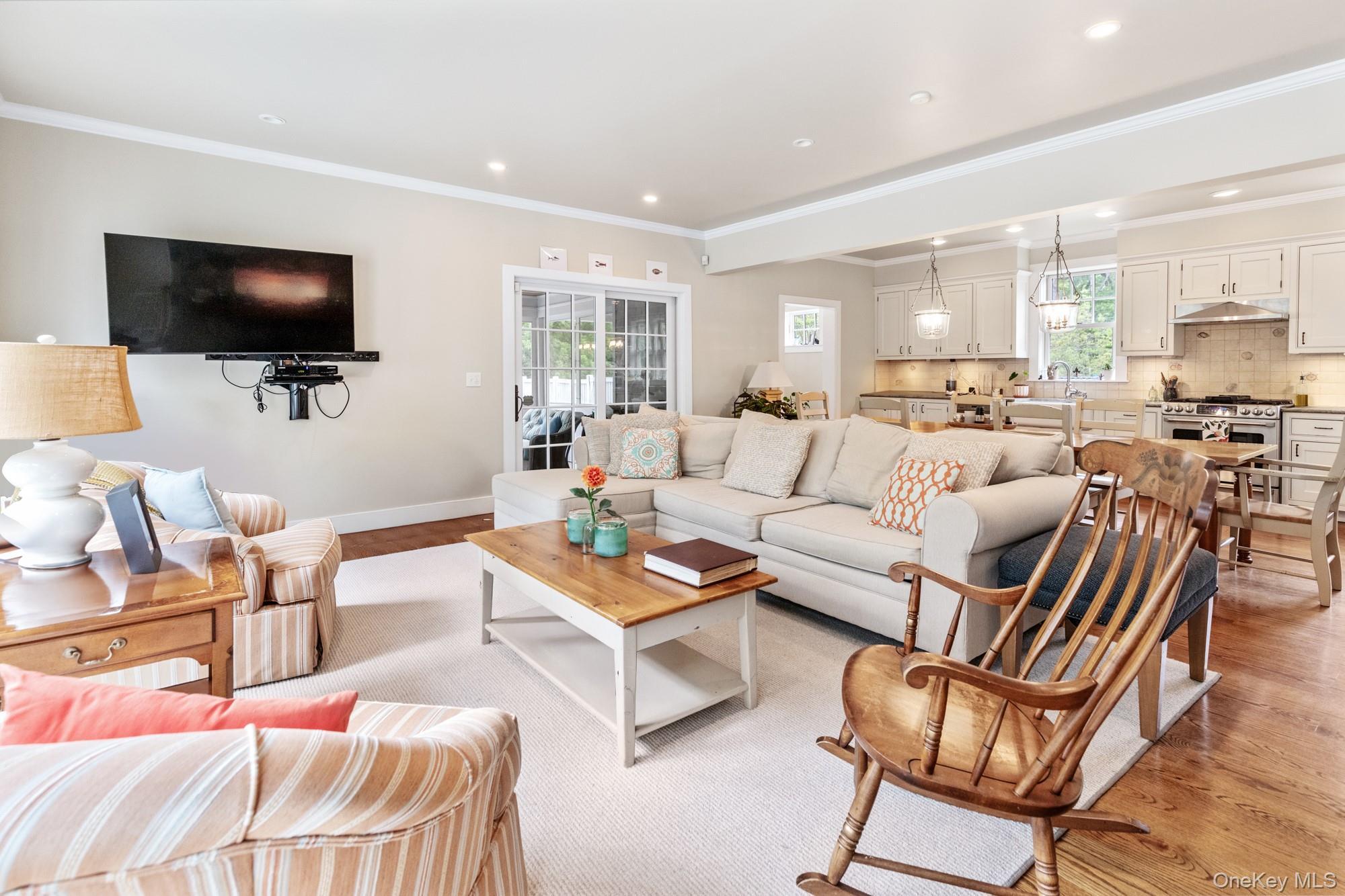 Single Family Ridge Suffolk County, NY 11946, MLS-914958-6