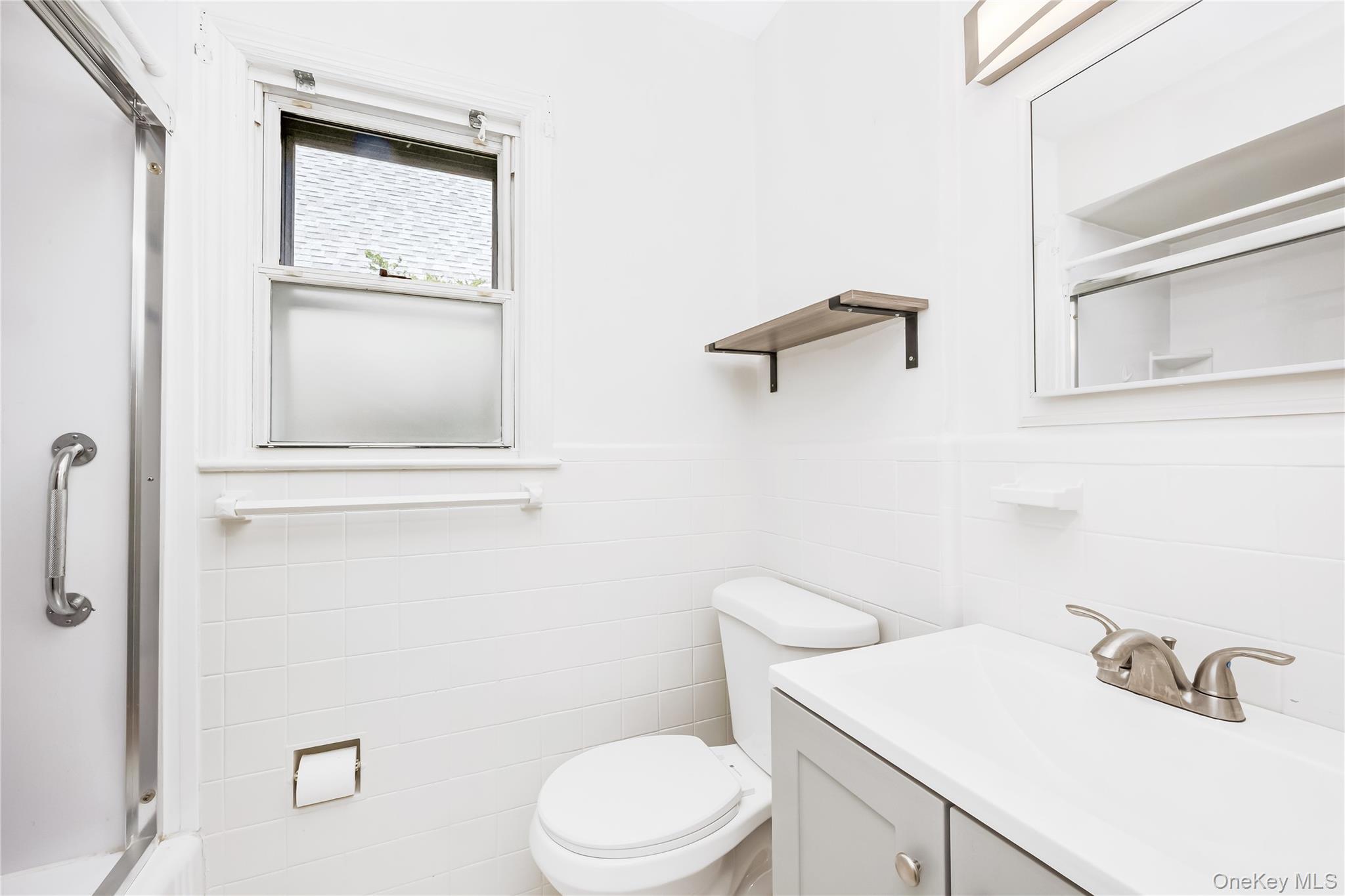 Single Family Rutland  Nassau County, NY 11550, MLS-914965-17