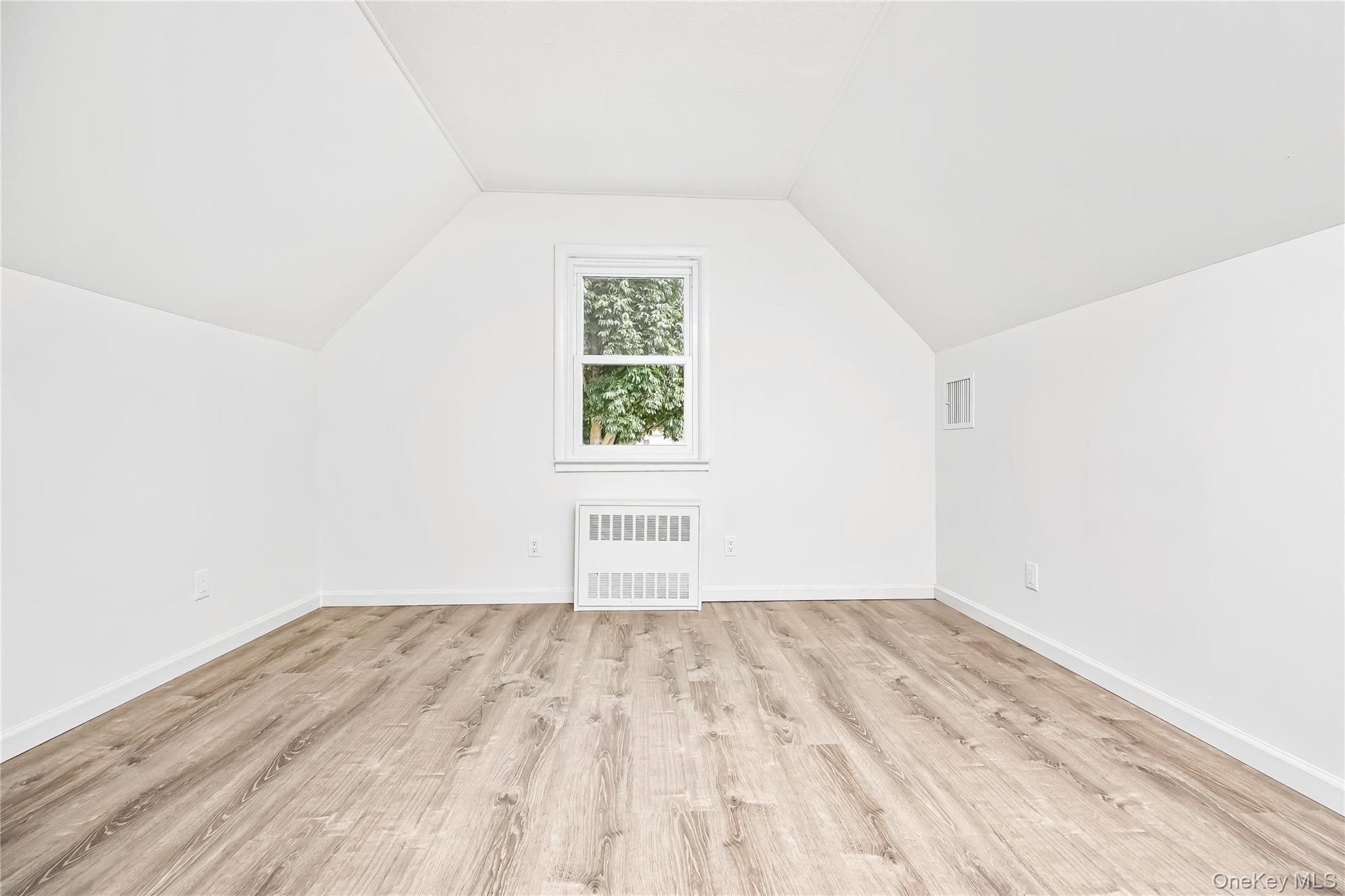 Single Family Rutland  Nassau County, NY 11550, MLS-914965-19