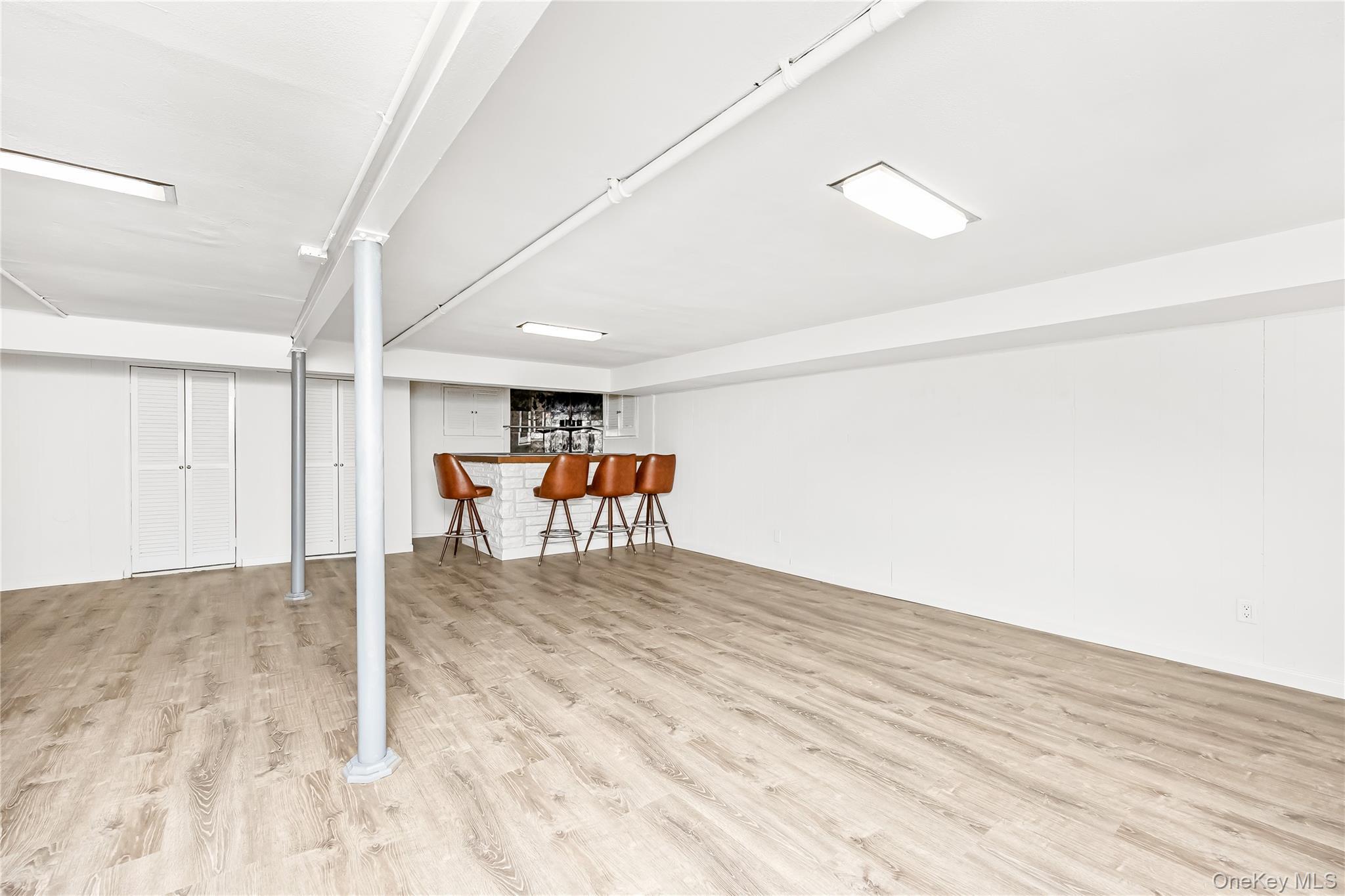 Single Family Rutland  Nassau County, NY 11550, MLS-914965-23