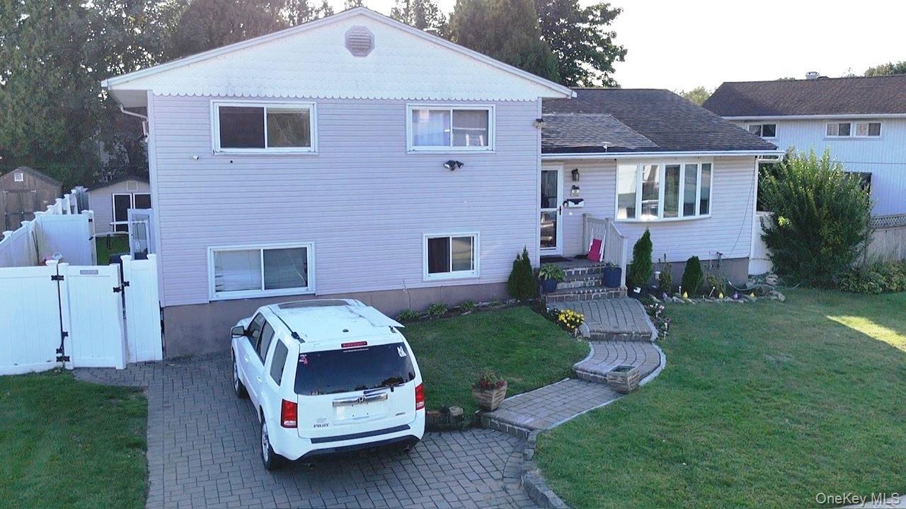 Single Family Narcissus  Nassau County, NY 11801, MLS-914974-2