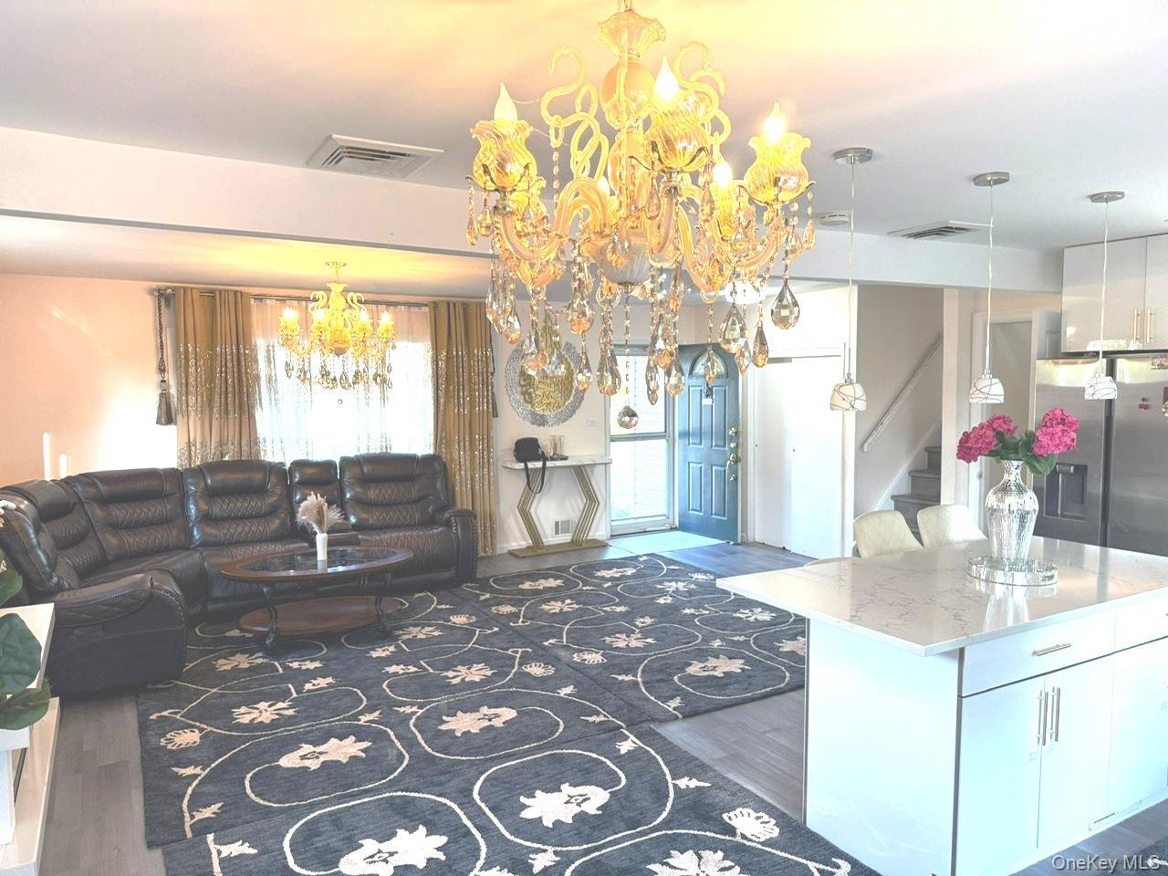 Single Family Narcissus  Nassau County, NY 11801, MLS-914974-4