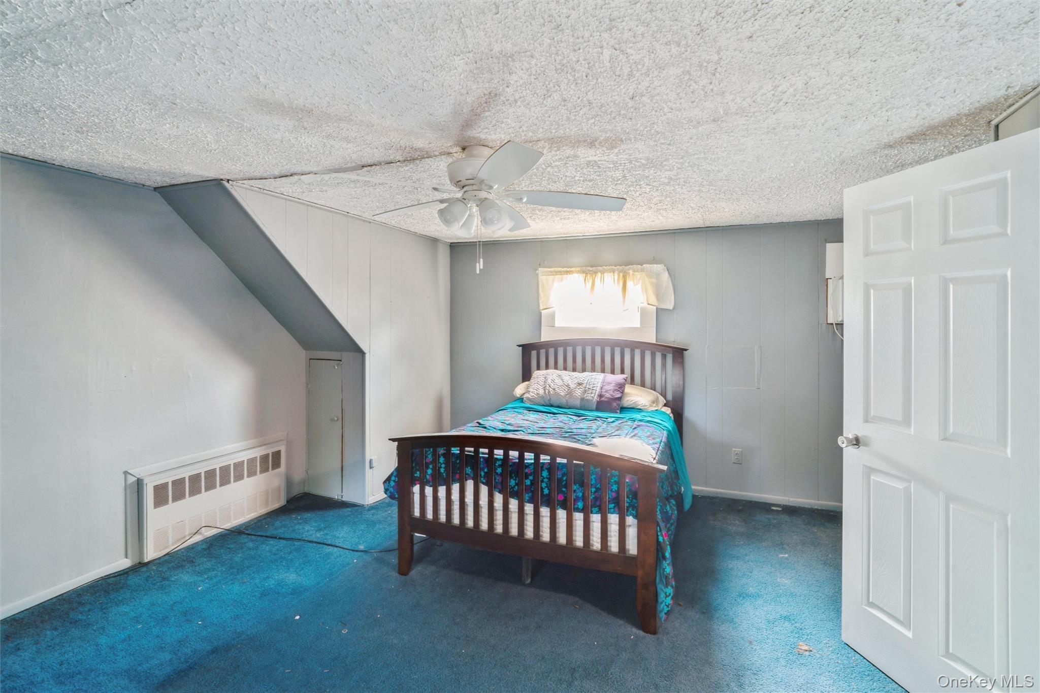 Single Family Ackerly Suffolk County, NY 11779, MLS-915024-15