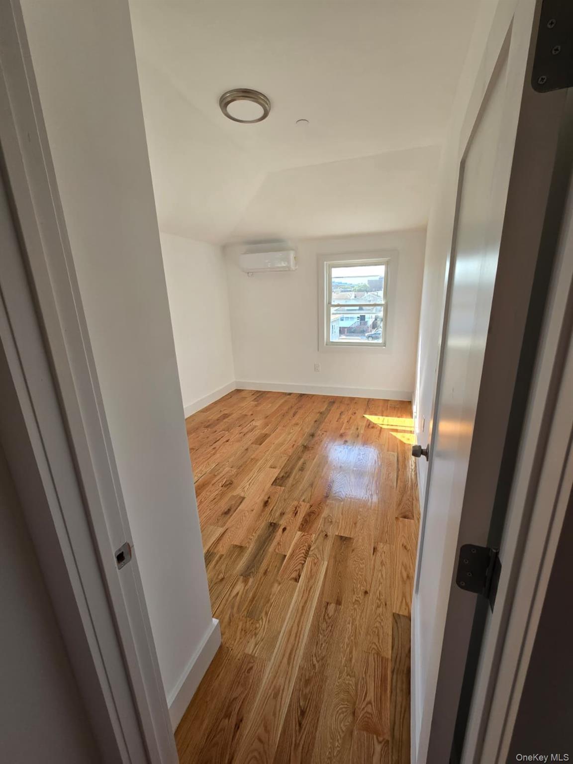 Single Family Beach 45 St  Queens, NY 11691, MLS-915062-17