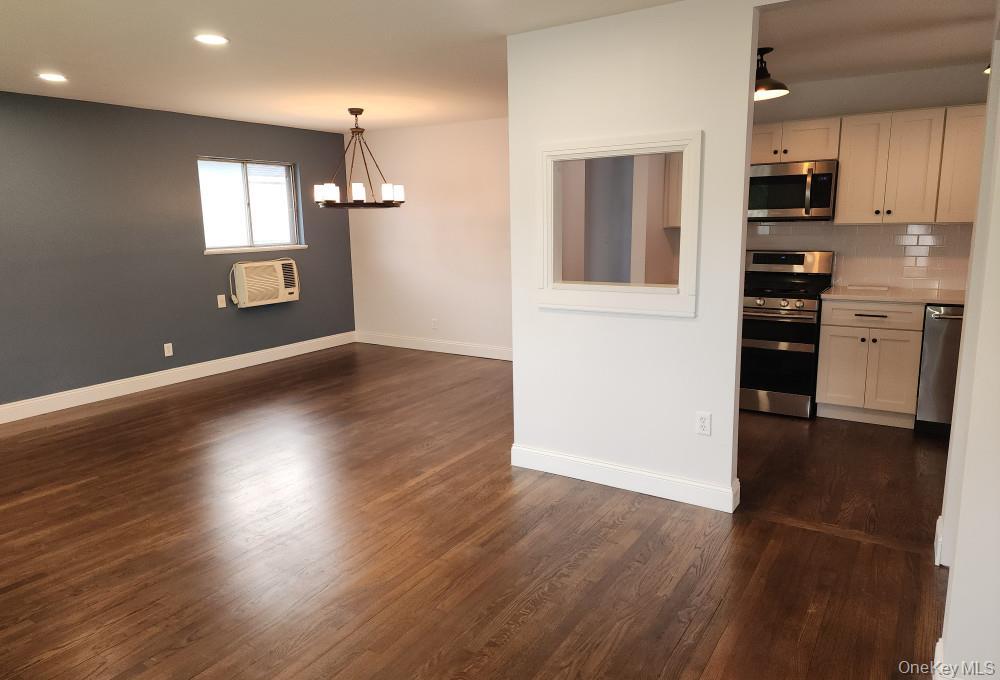 Single Family Kentucky  Nassau County, NY 11758, MLS-915077-3