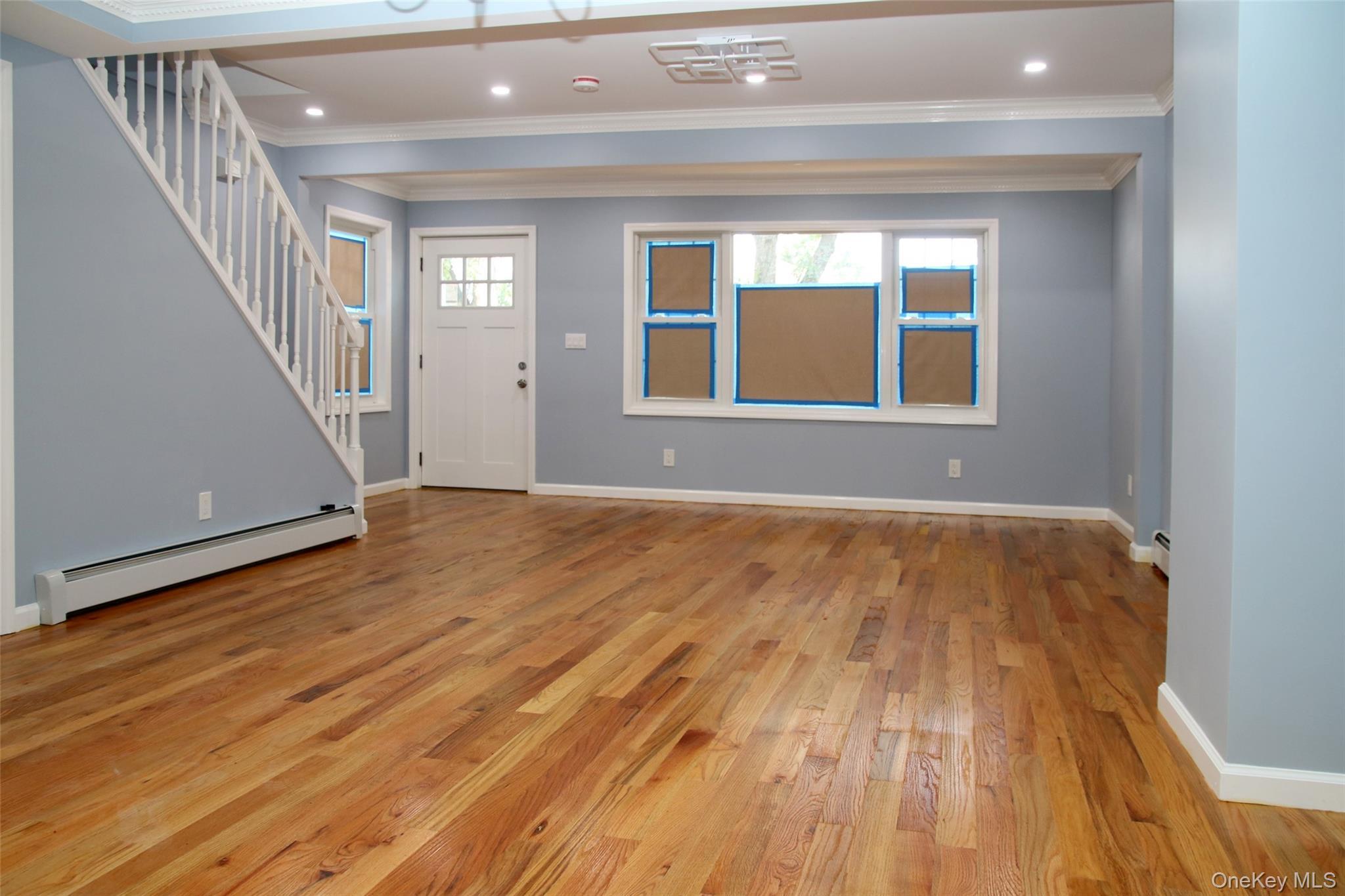 Single Family 94th St  Brooklyn, NY 11236, MLS-915082-3