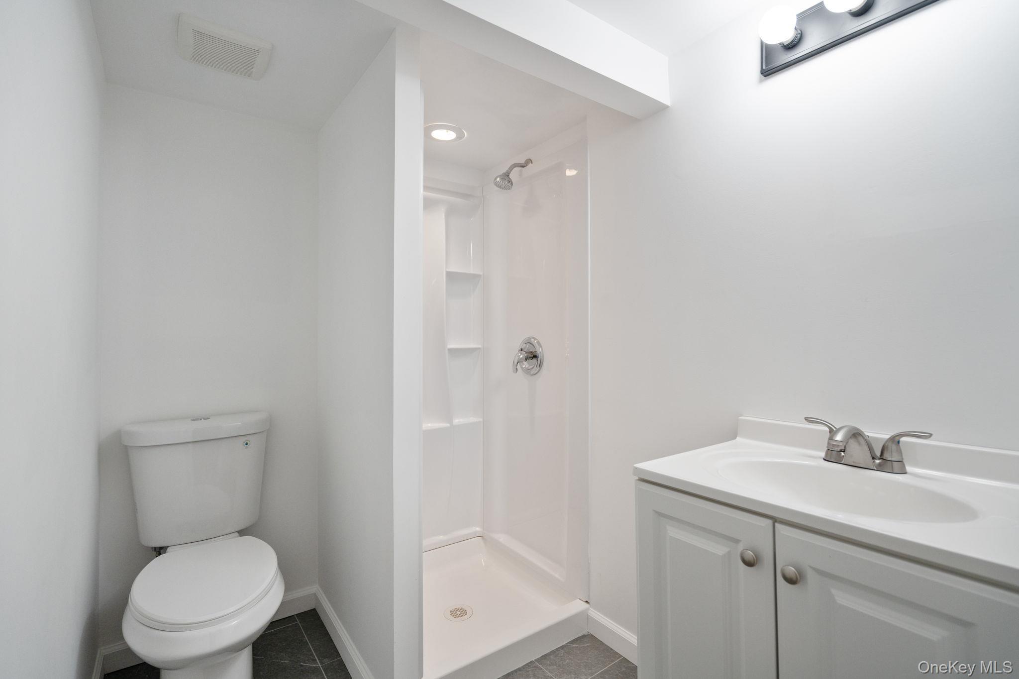 Single Family Thorne  Nassau County, NY 11758, MLS-915091-17