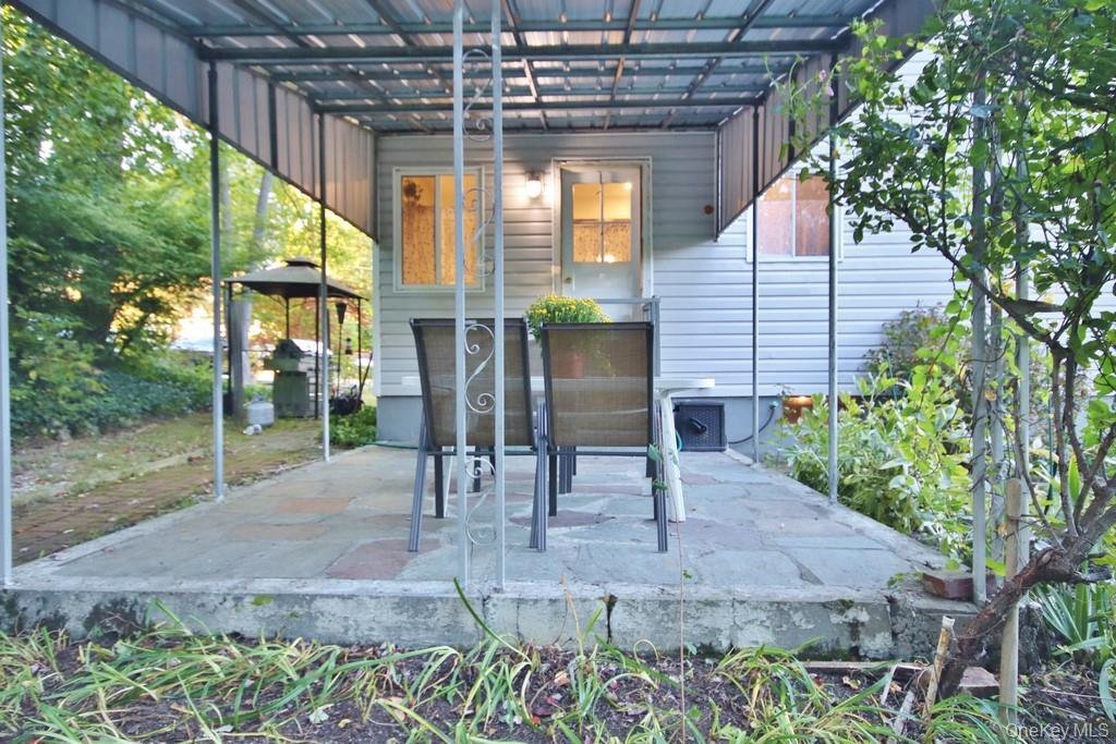 Single Family Richmond  Westchester County, NY 10567, MLS-915096-39