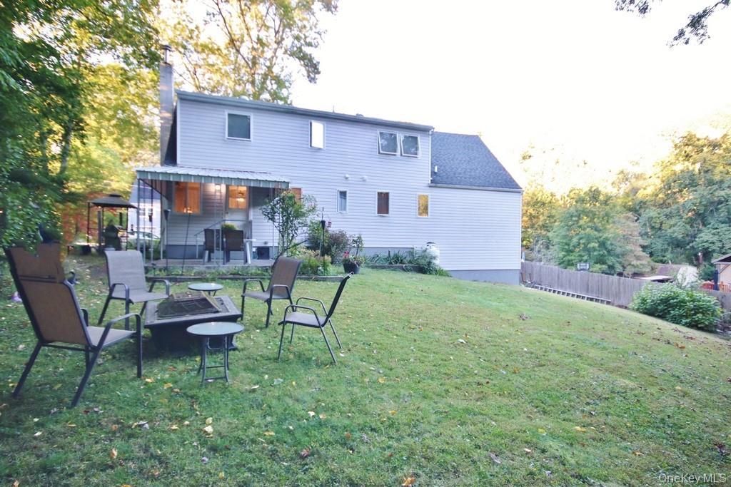 Single Family Richmond  Westchester County, NY 10567, MLS-915096-41