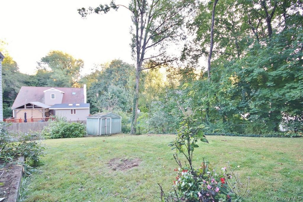 Single Family Richmond  Westchester County, NY 10567, MLS-915096-44