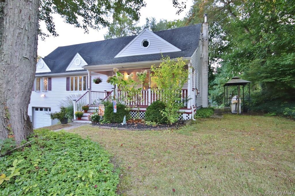 Single Family Richmond  Westchester County, NY 10567, MLS-915096-47