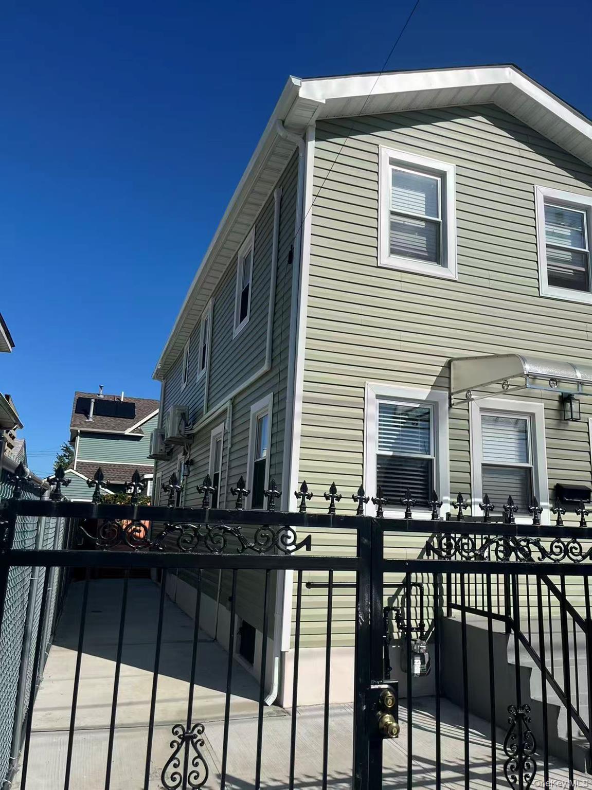 Single Family 164th  Queens, NY 11414, MLS-915099-7