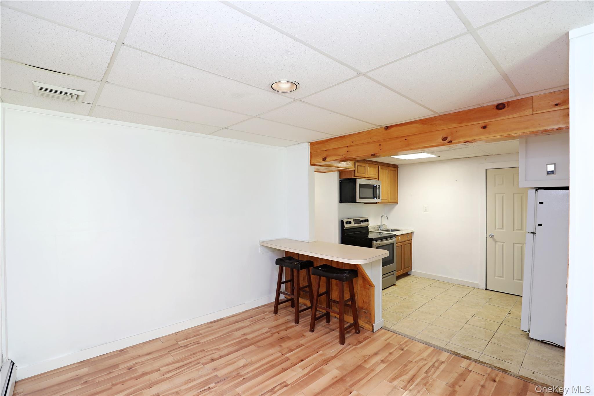 Single Family Roxanne Ulster County, NY 12528, MLS-915112-13