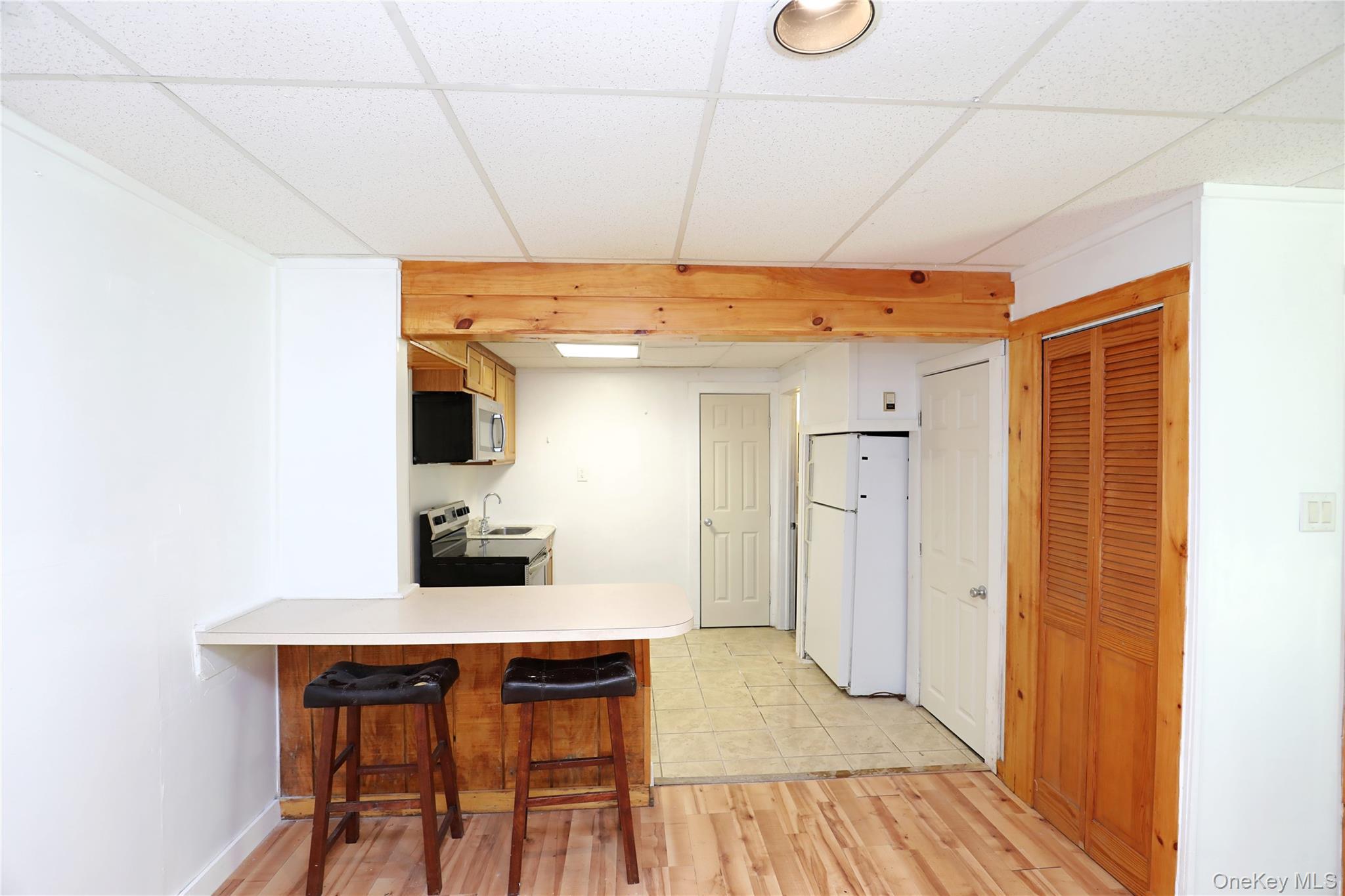 Single Family Roxanne Ulster County, NY 12528, MLS-915112-14