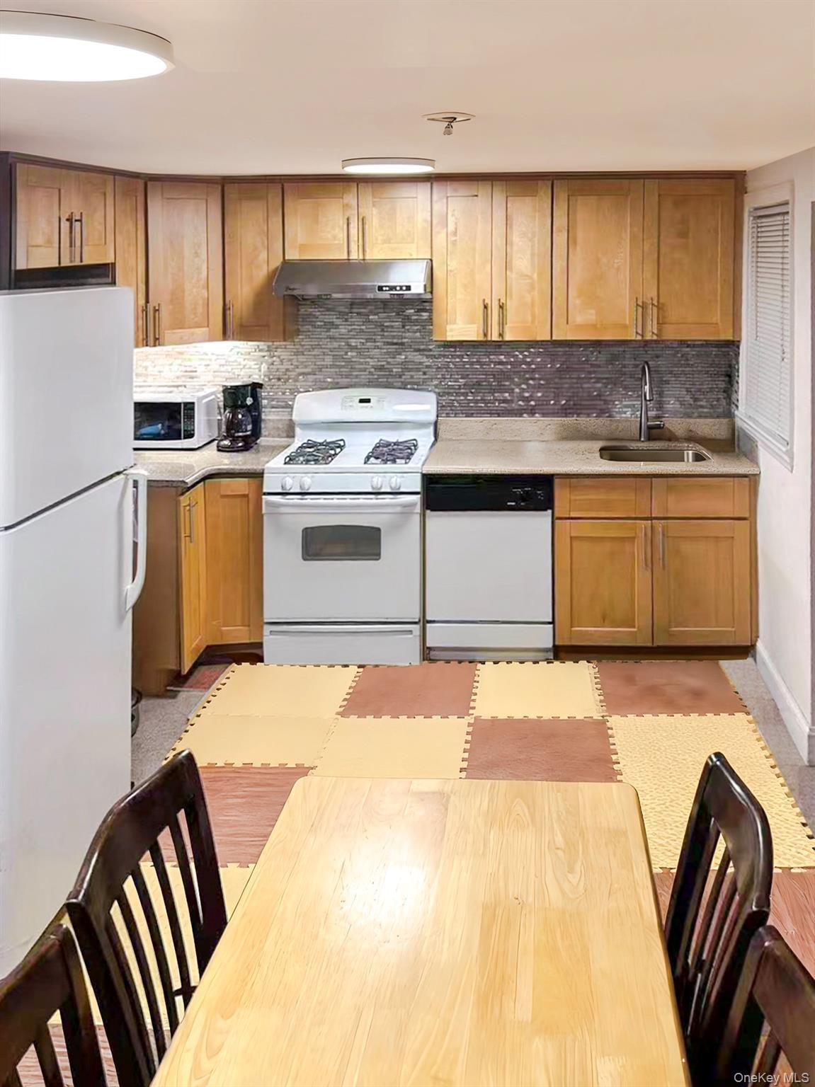 Single Family 161  Queens, NY 11358, MLS-915114-5