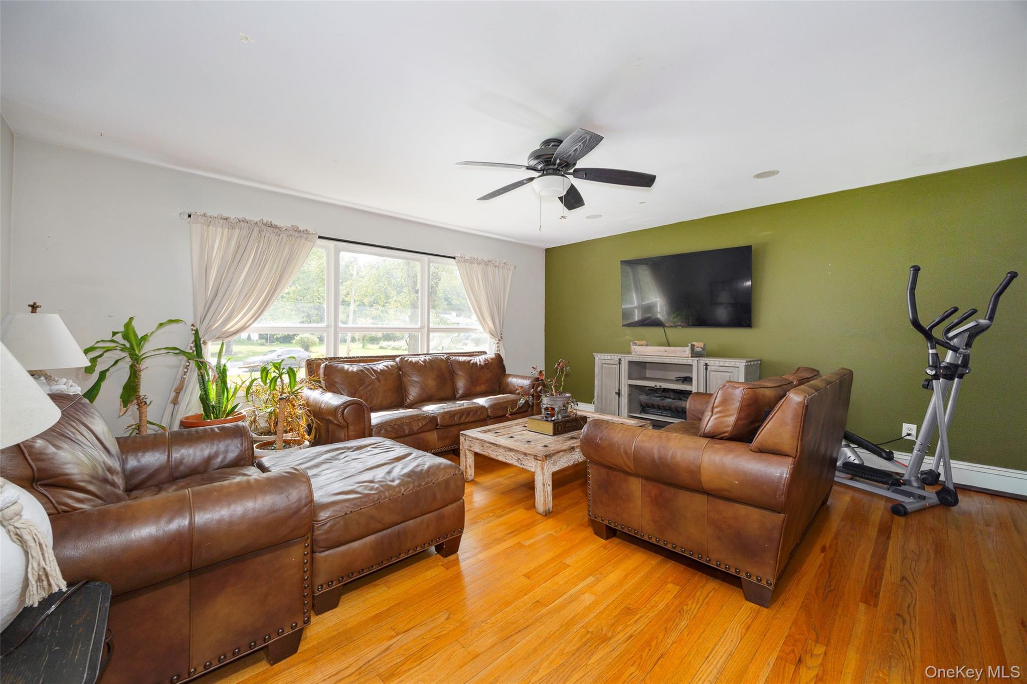 Single Family Lenart Dutchess County, NY 12533, MLS-915115-9