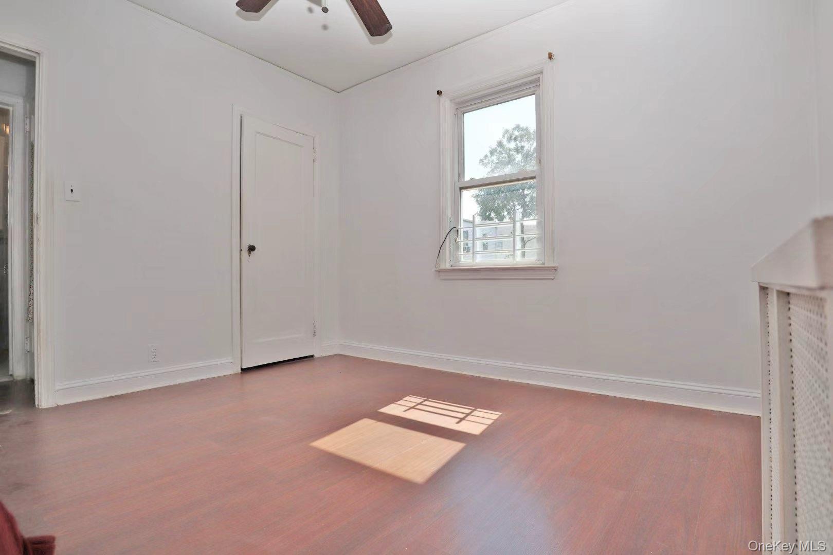 Single Family 32nd  Queens, NY 11369, MLS-915117-13