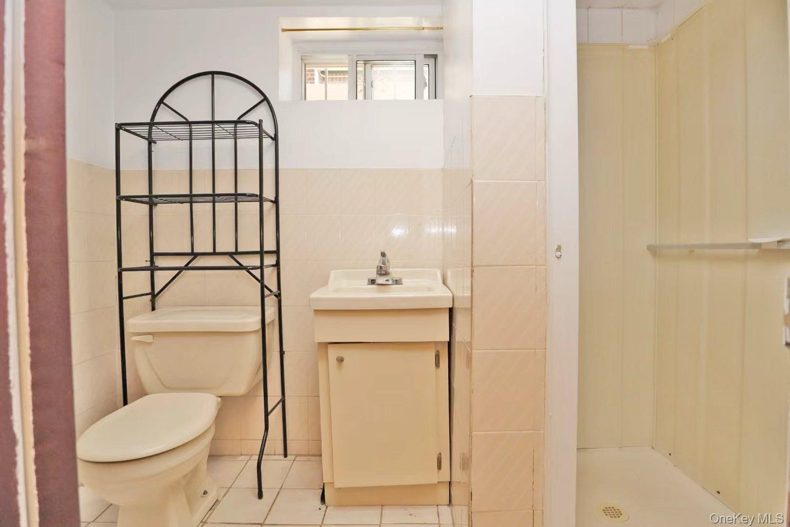 Single Family 32nd  Queens, NY 11369, MLS-915117-19