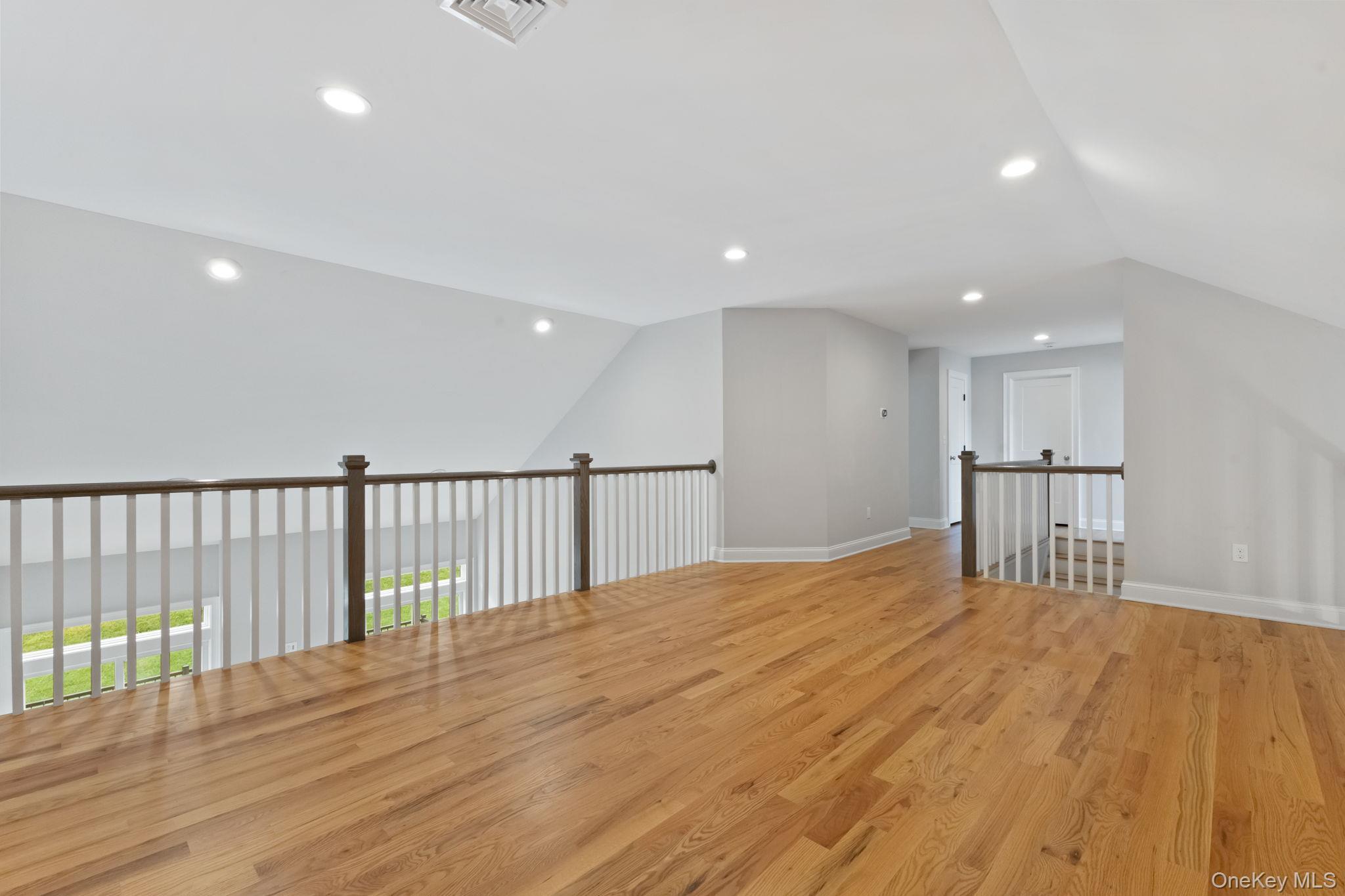 Condo Sienna  Westchester County, NY 10589, MLS-915132-7