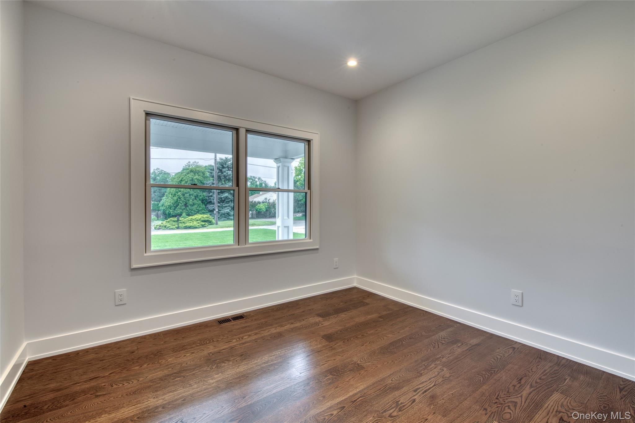 Single Family Maple Suffolk County, NY 11944, MLS-915141-18