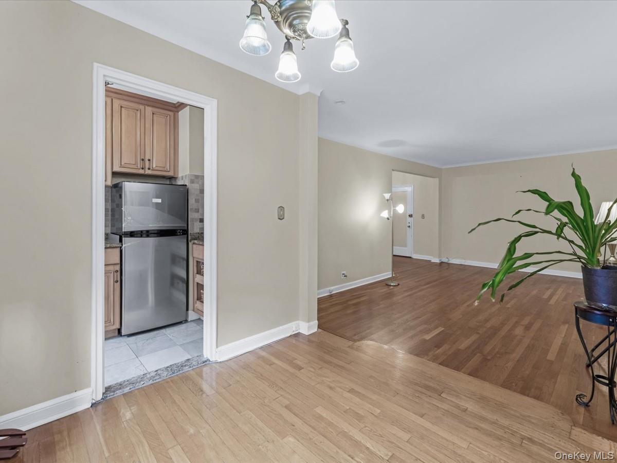 Coop 73rd  Queens, NY 11375, MLS-915176-12