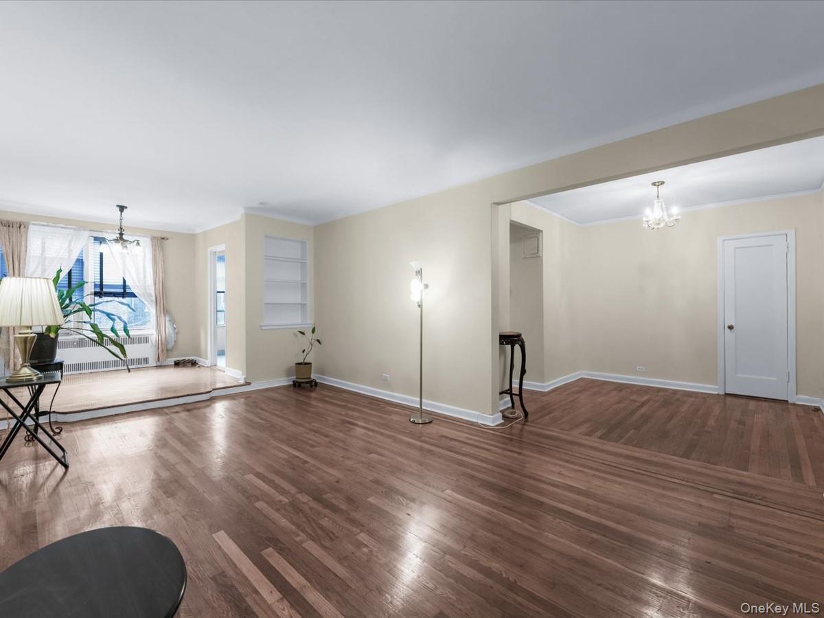 Coop 73rd  Queens, NY 11375, MLS-915176-9