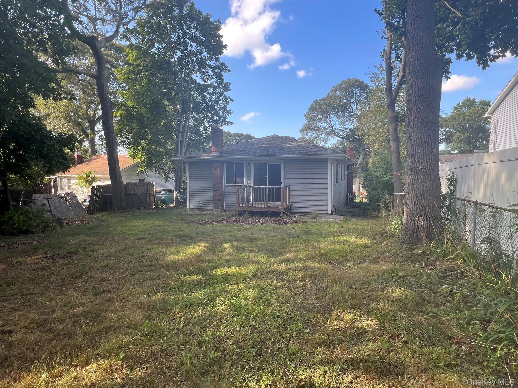 Single Family Cedarhurst  Suffolk County, NY 11784, MLS-915204-14