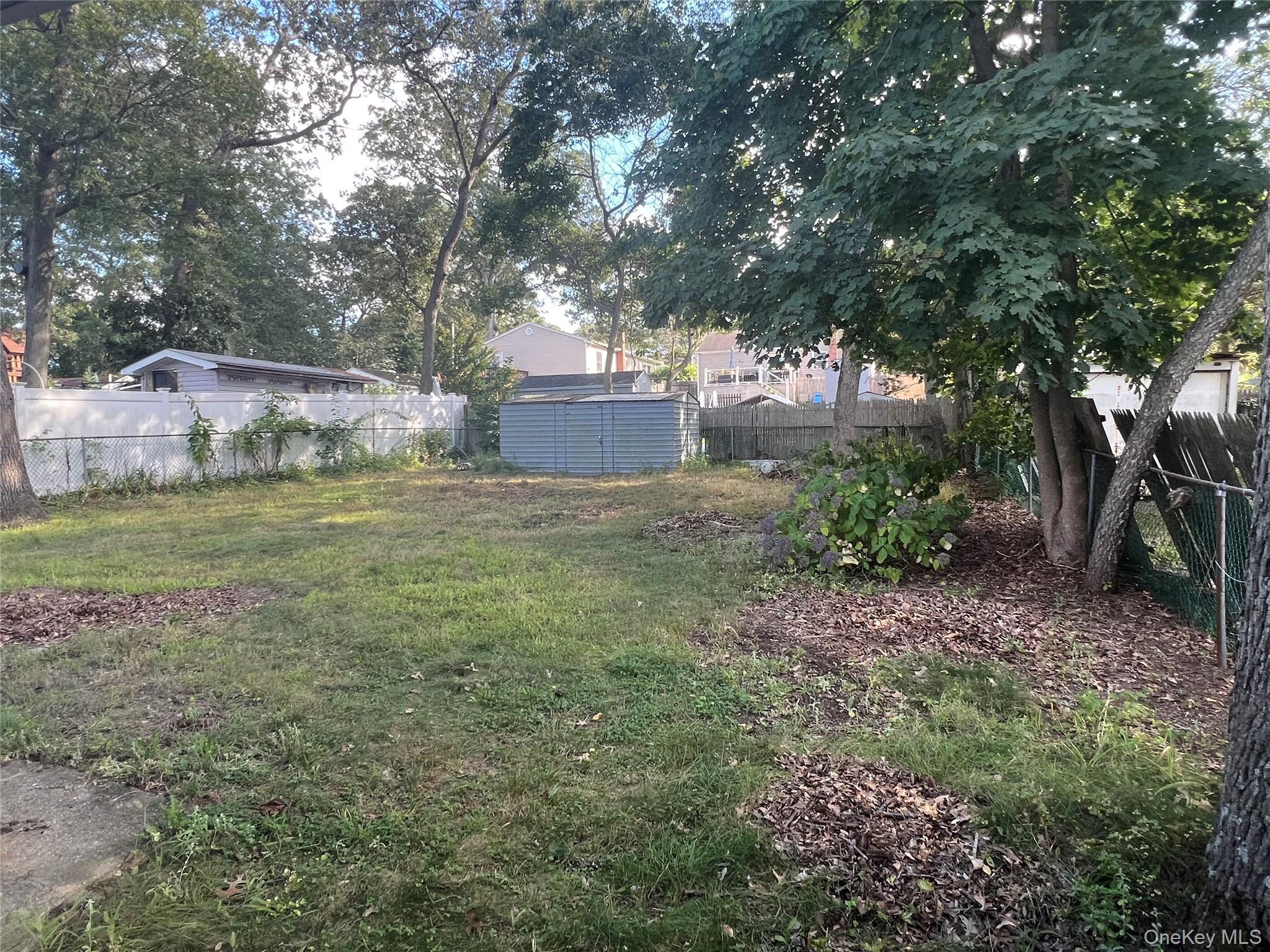 Single Family Cedarhurst  Suffolk County, NY 11784, MLS-915204-16