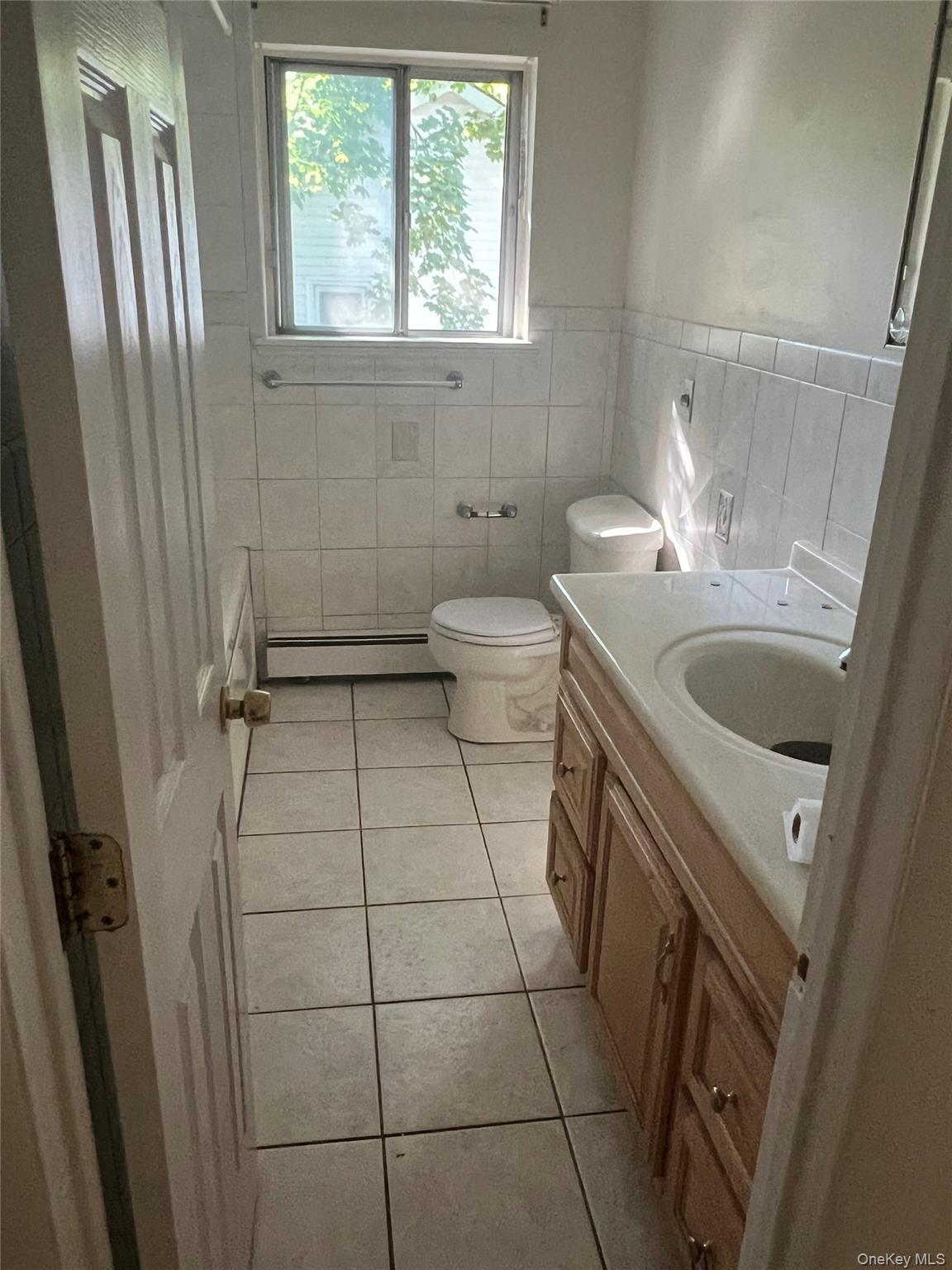 Single Family Cedarhurst  Suffolk County, NY 11784, MLS-915204-7