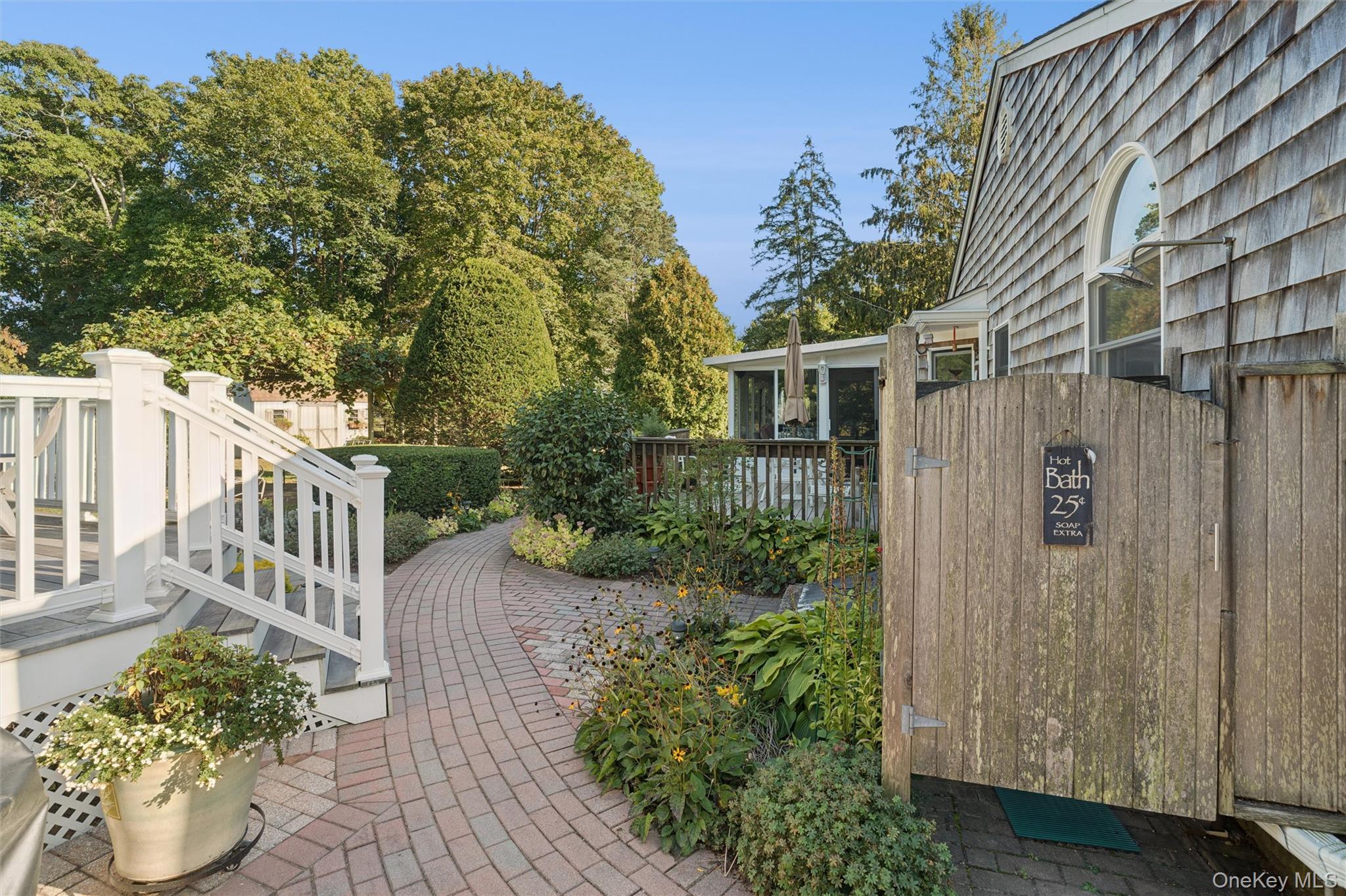 Single Family Monte  Suffolk County, NY 11934, MLS-915230-27