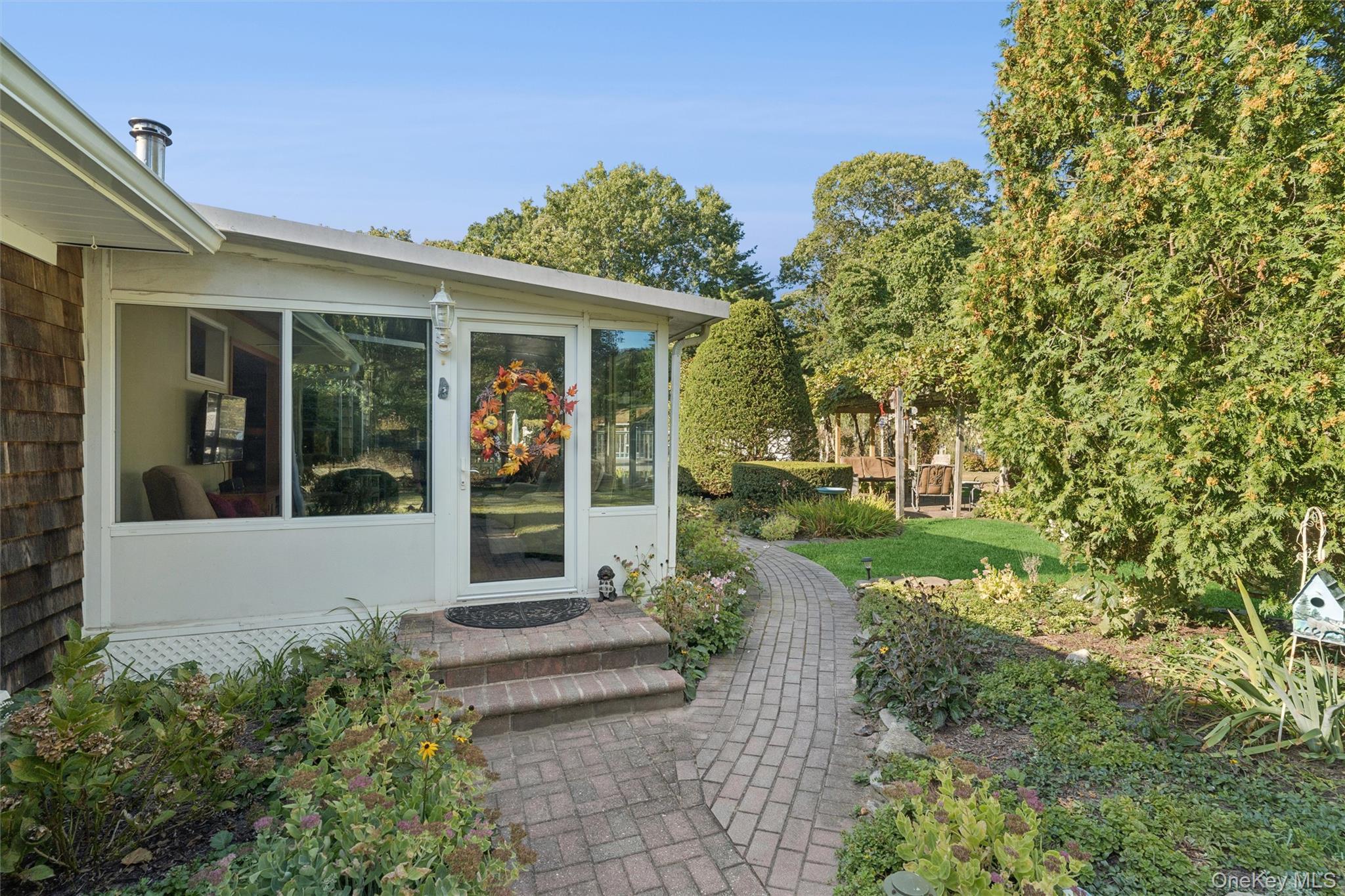 Single Family Monte  Suffolk County, NY 11934, MLS-915230-28