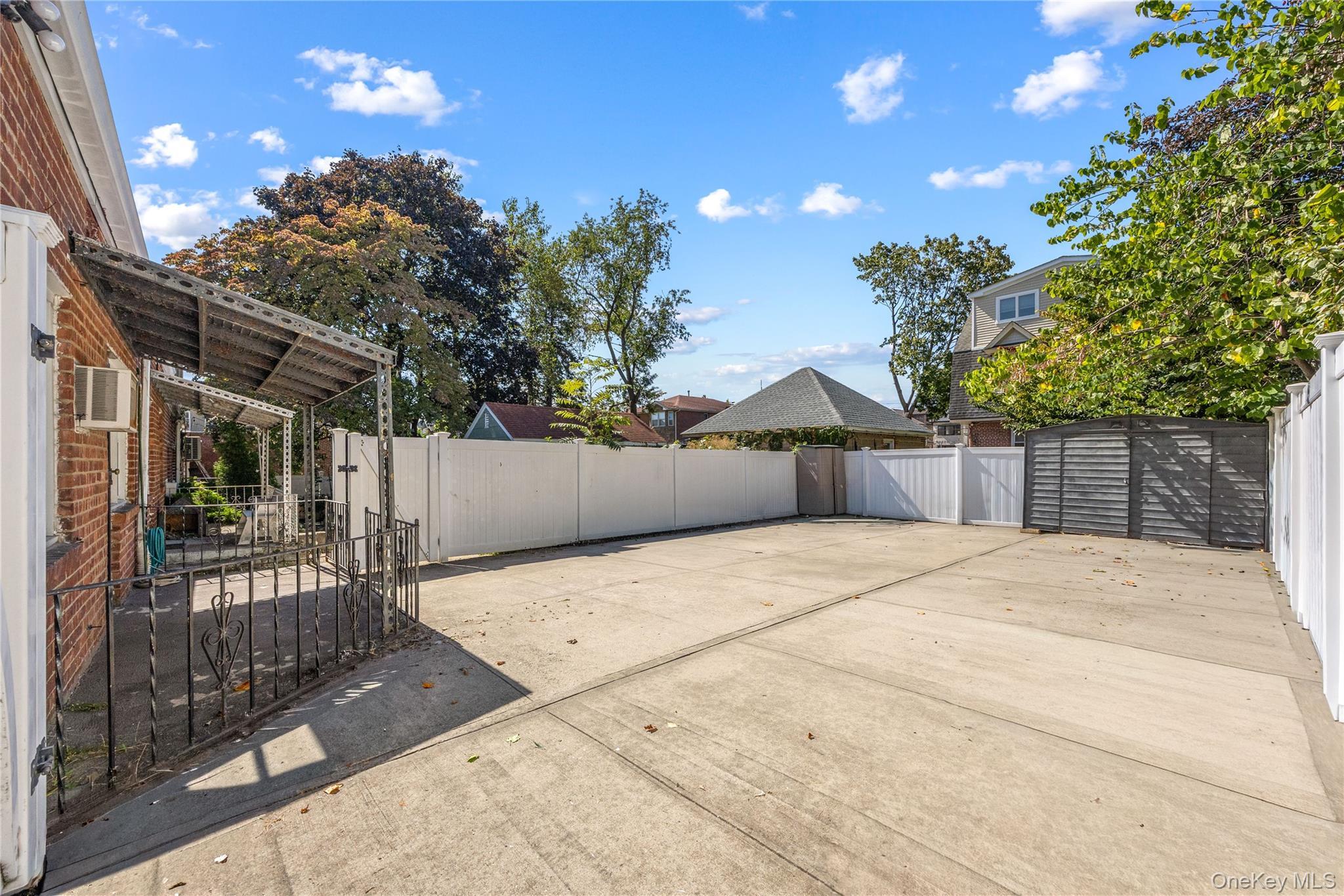 Single Family 215th  Queens, NY 11361, MLS-915247-13