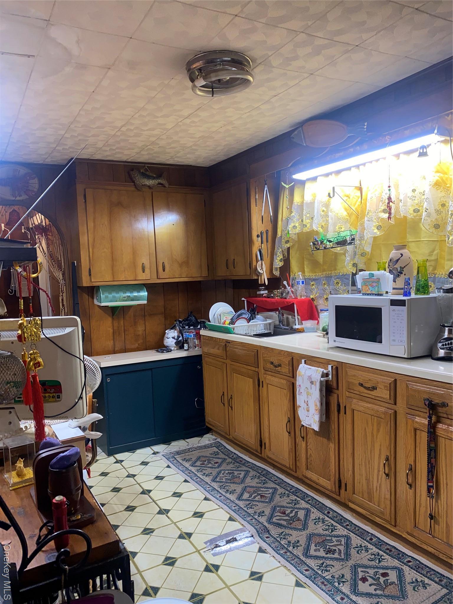 Single Family Stephen  Bronx, NY 10473, MLS-915281-11