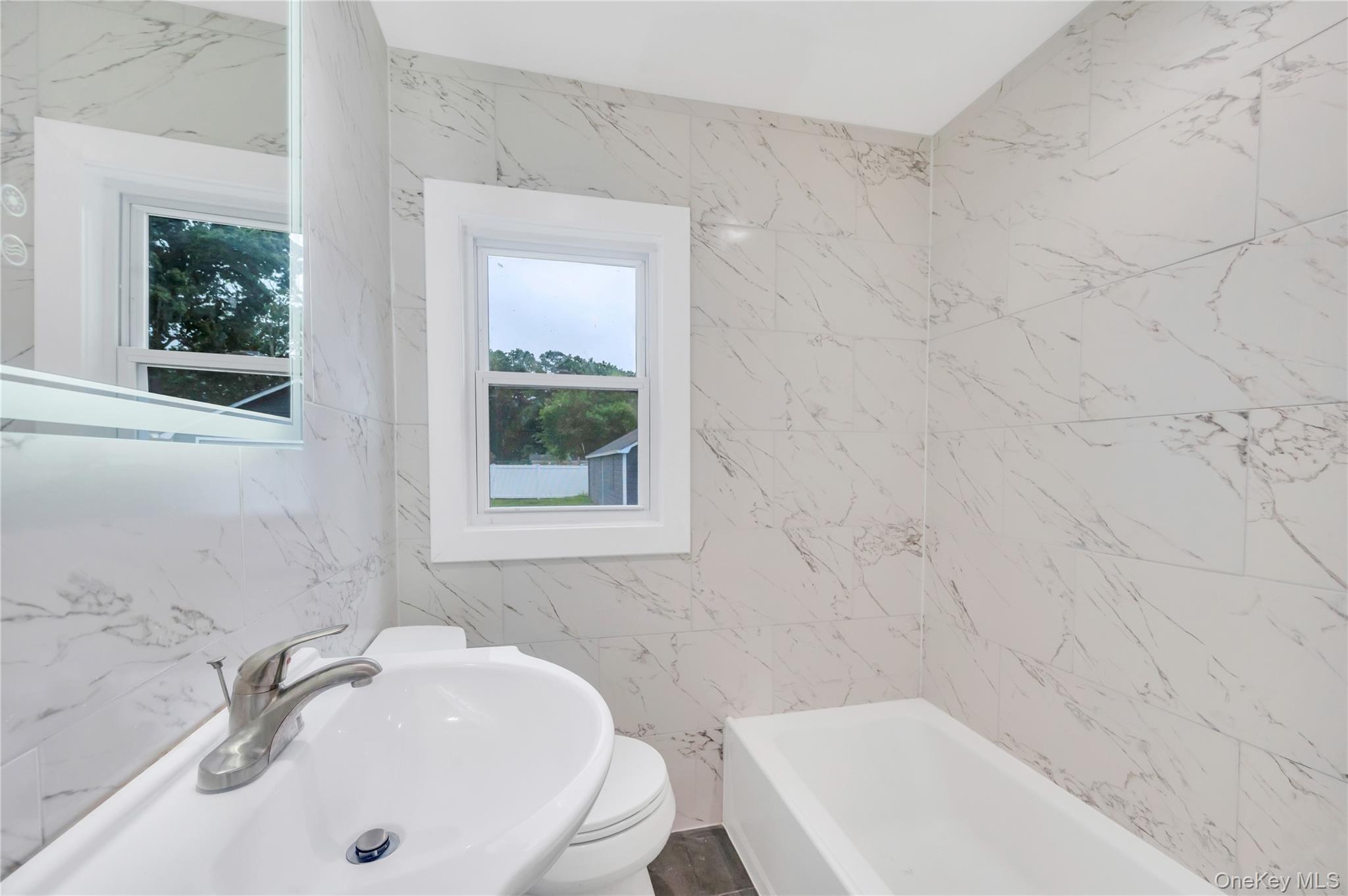 Single Family Pinetree  Suffolk County, NY 11967, MLS-915292-12