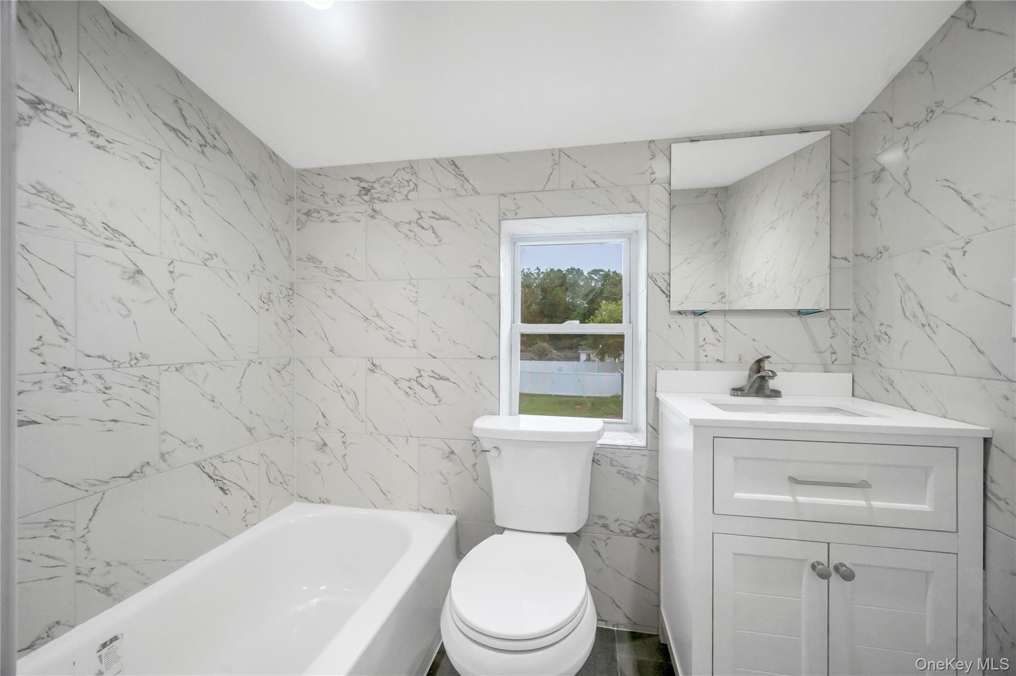 Single Family Pinetree  Suffolk County, NY 11967, MLS-915292-18