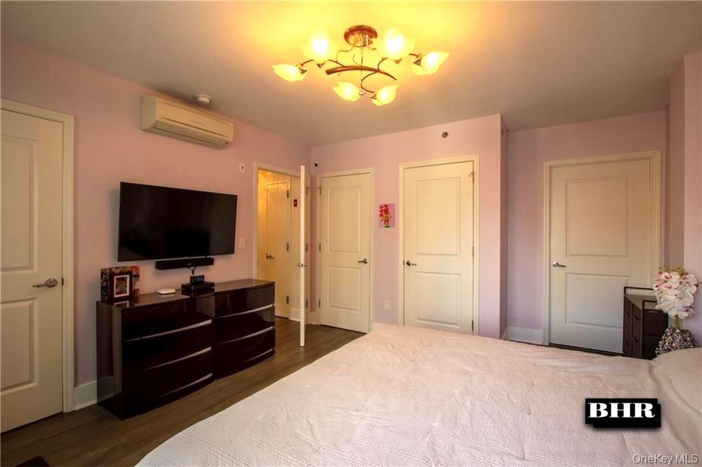 Condo Guider  Brooklyn, NY 11235, MLS-915313-5