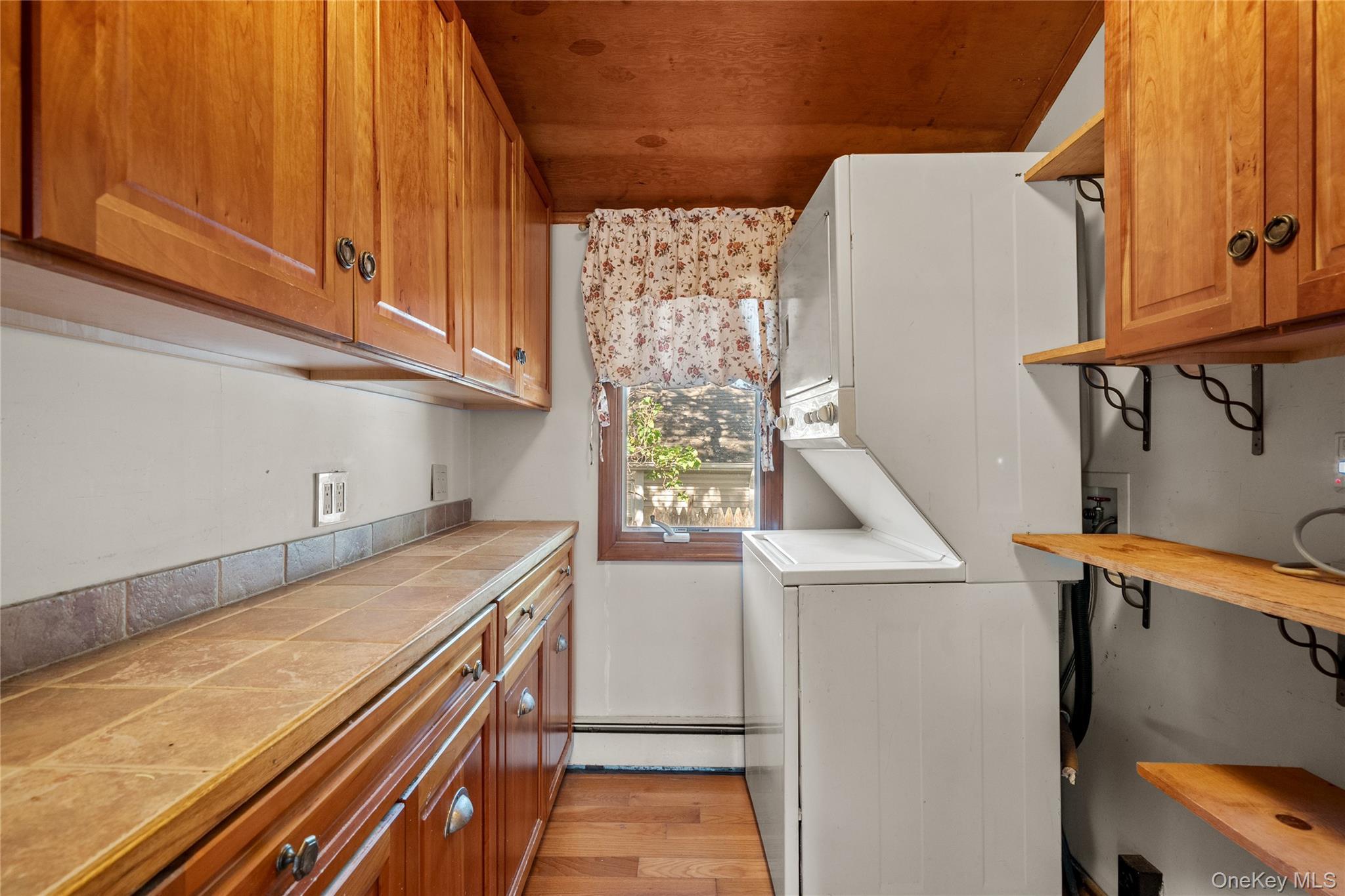 Single Family Whitestone Suffolk County, NY 11789, MLS-915329-9