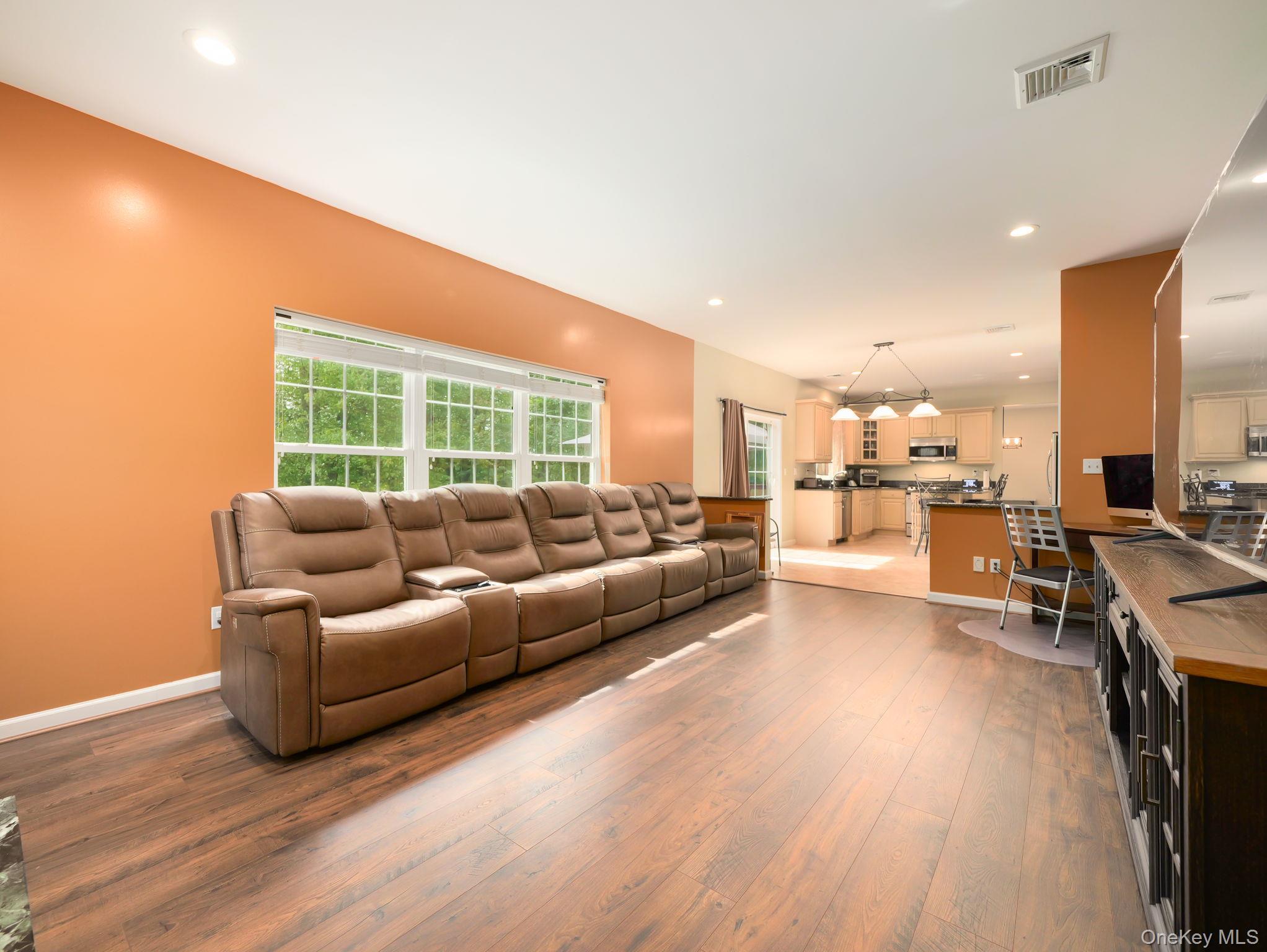 Single Family Red Maple  Orange County, NY 12553, MLS-915337-4