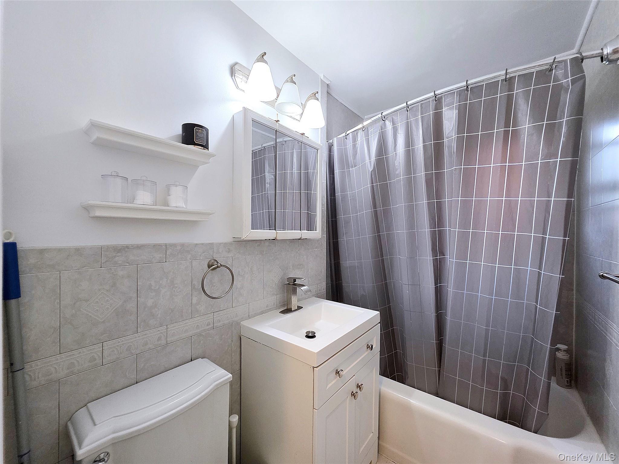 Coop 75th  Queens, NY 11364, MLS-915339-19