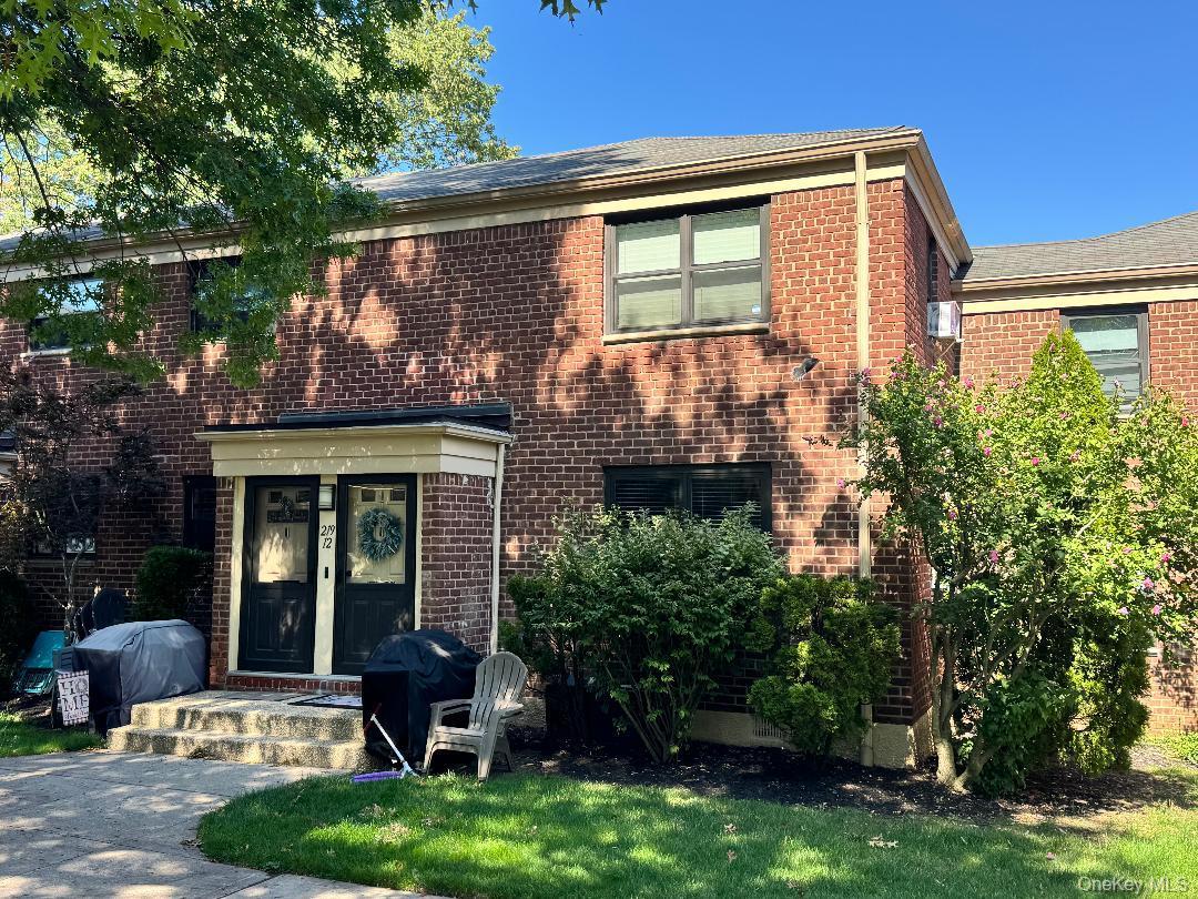 Coop 75th  Queens, NY 11364, MLS-915339-22