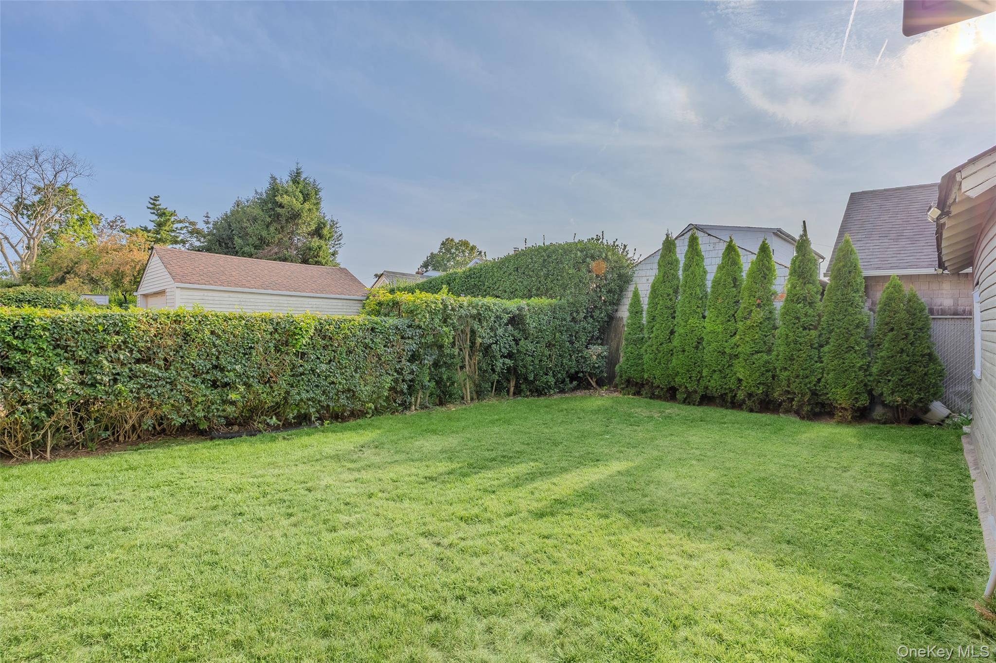 Single Family Vermont  Nassau County, NY 11550, MLS-915344-27