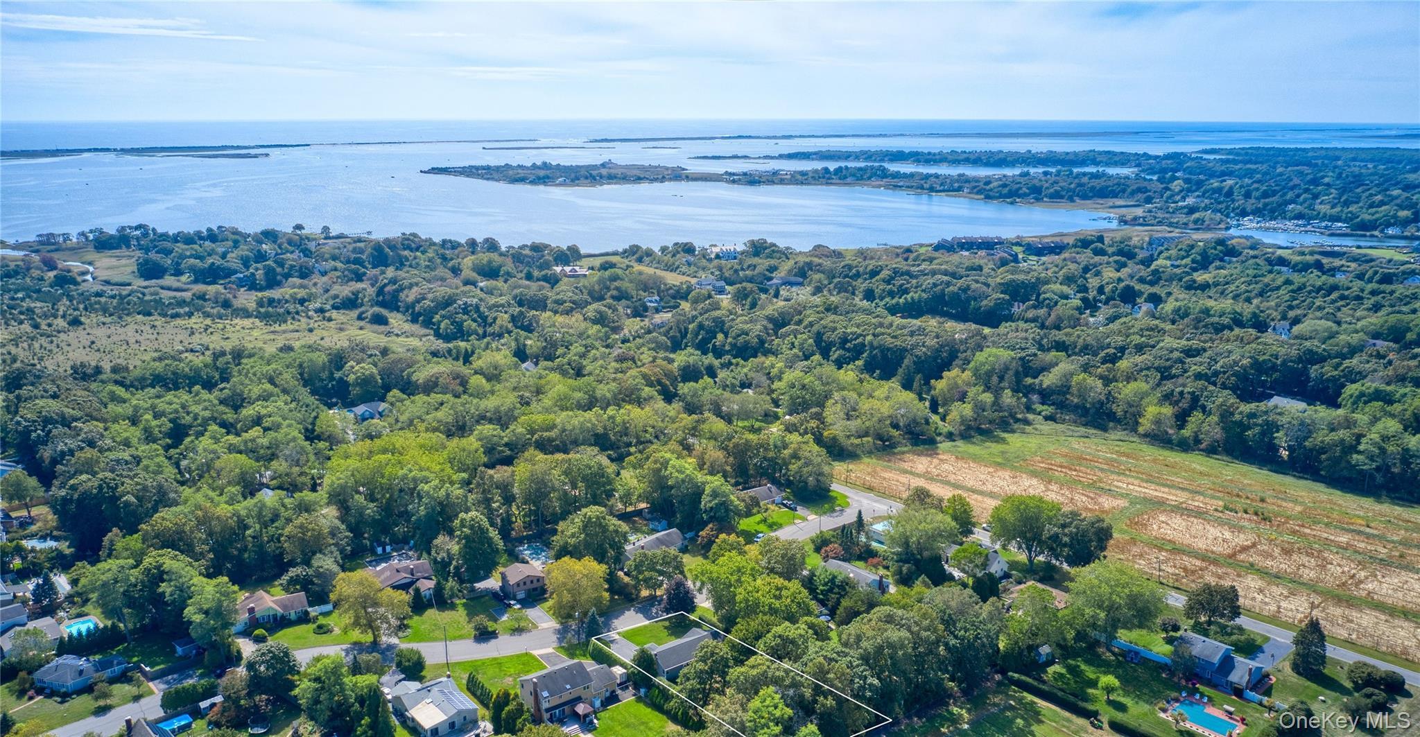 Single Family Linda Suffolk County, NY 11940, MLS-915346-33