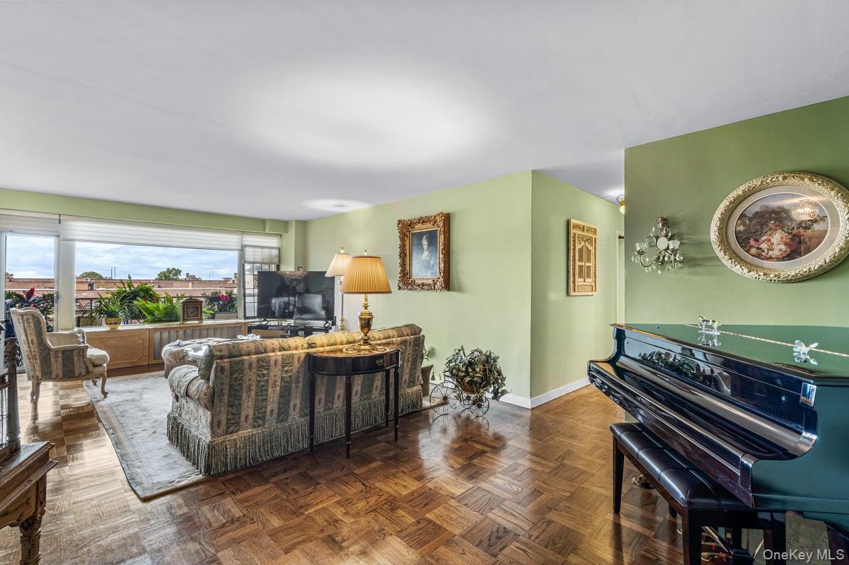 Coop Powells Cove  Queens, NY 11357, MLS-915359-11